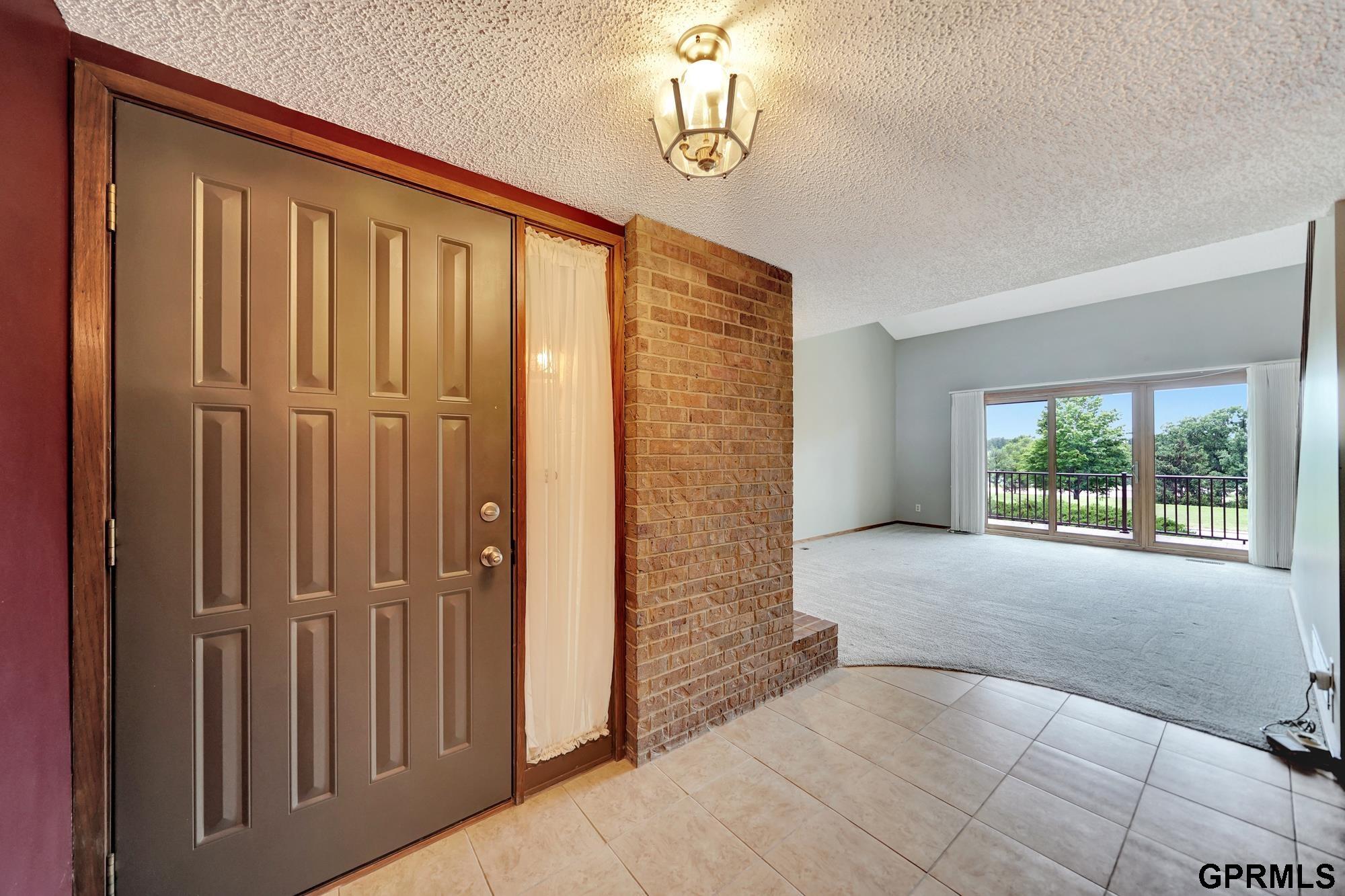 2919 Park Place Drive, Lincoln, Nebraska image 5