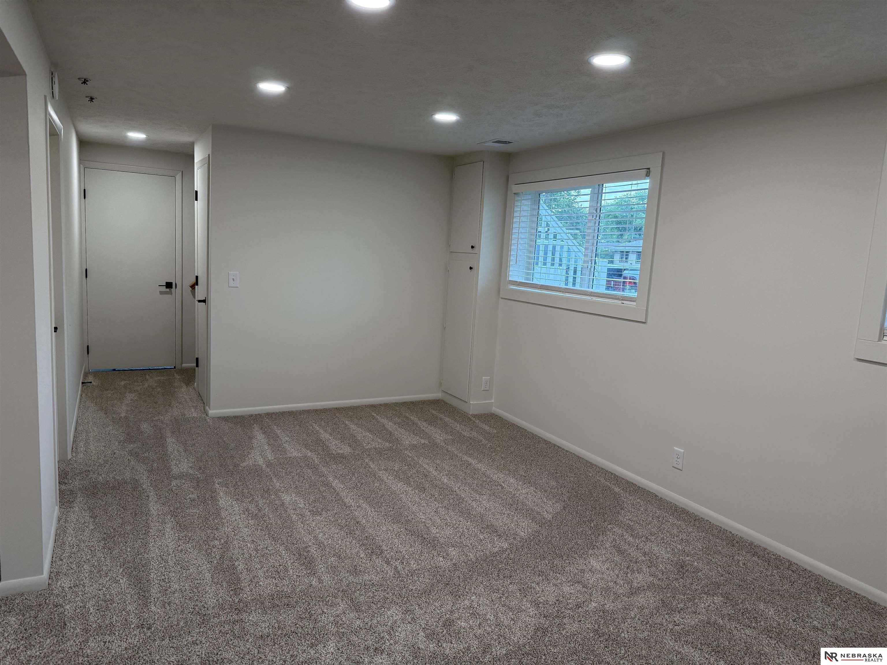 9938 Orchard Circle, Omaha, Nebraska image 21