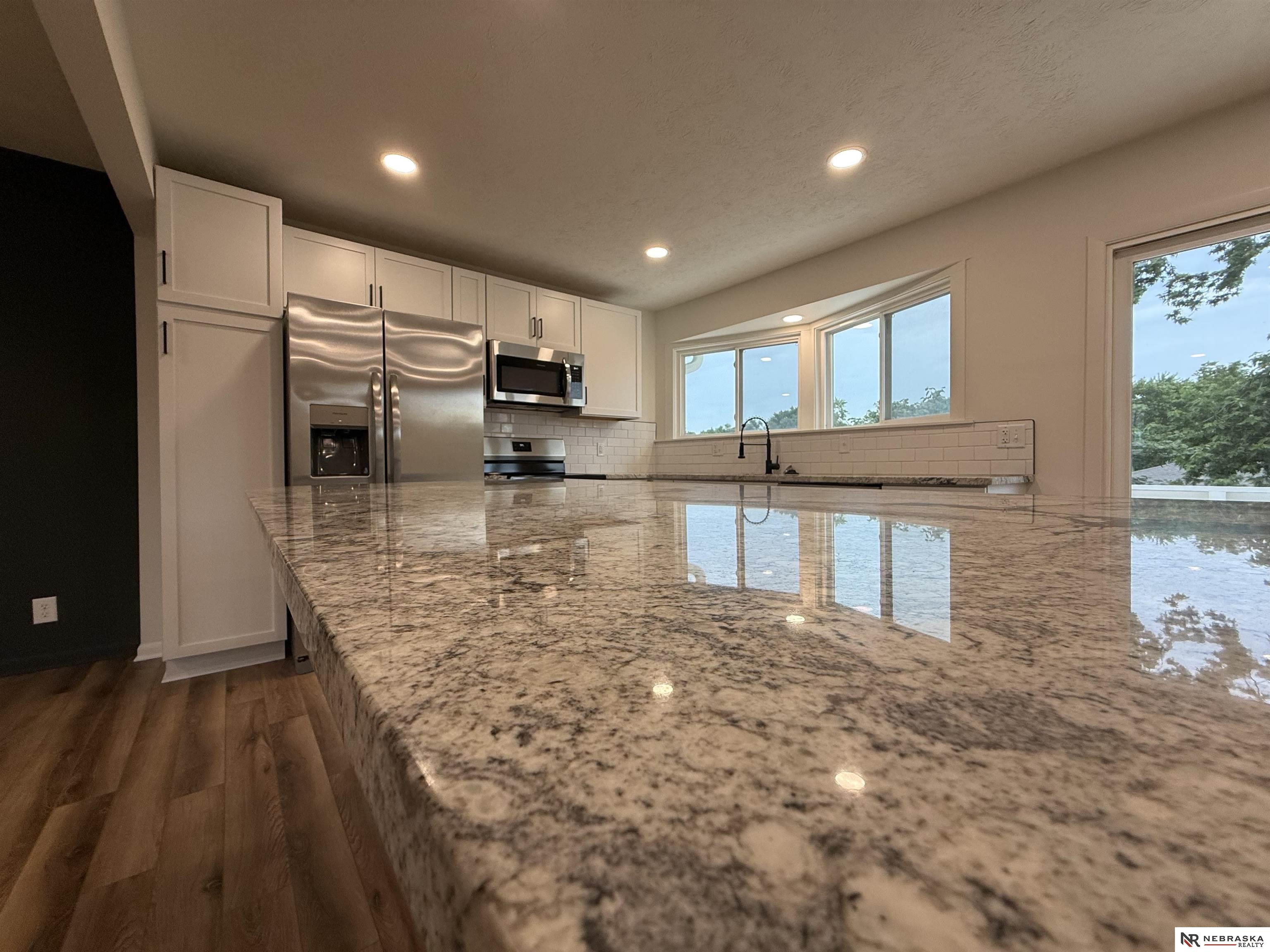 9938 Orchard Circle, Omaha, Nebraska image 5