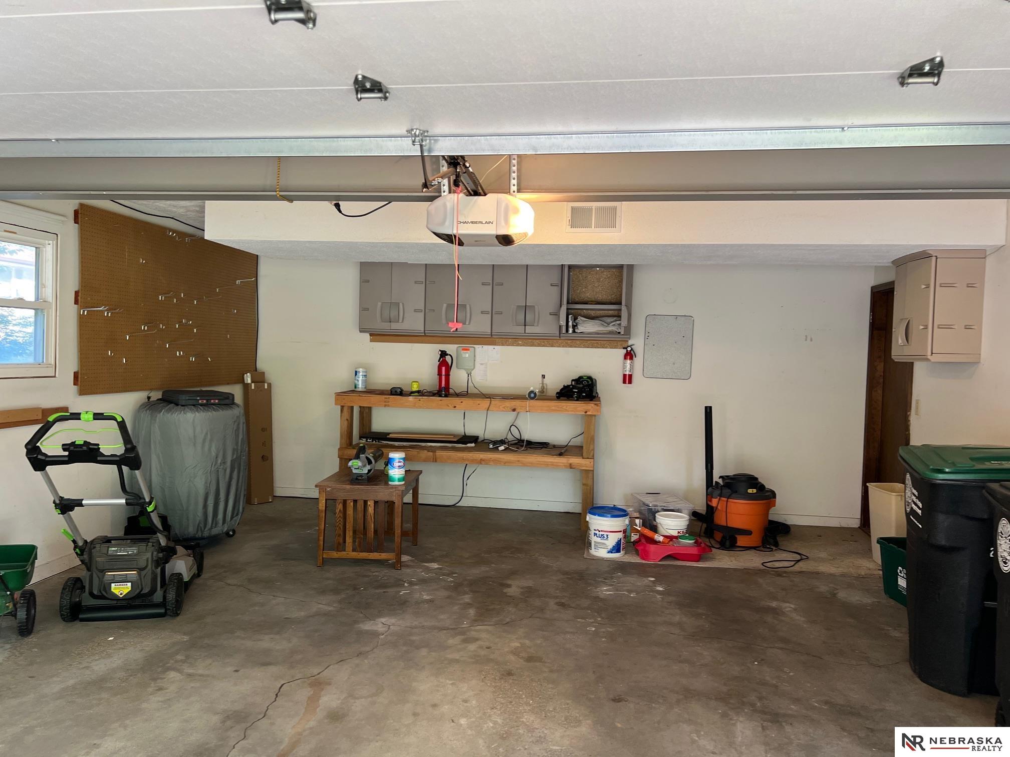 6211 S 150th Street, Omaha, Nebraska image 19