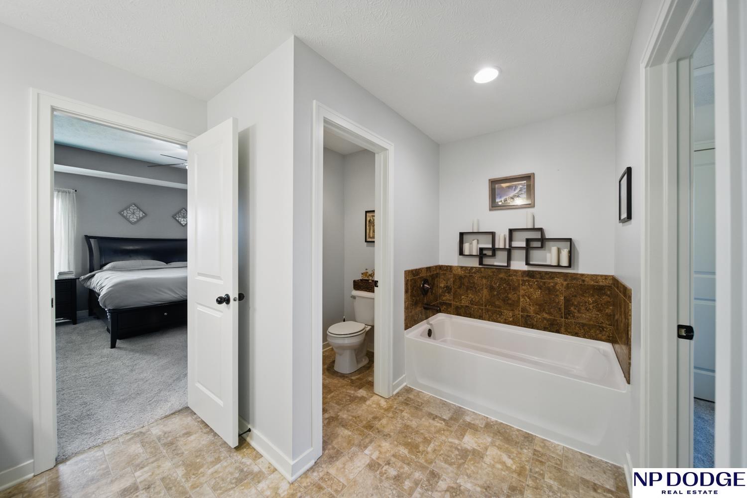 4605 Sheridan Street, Papillion, Nebraska image 16