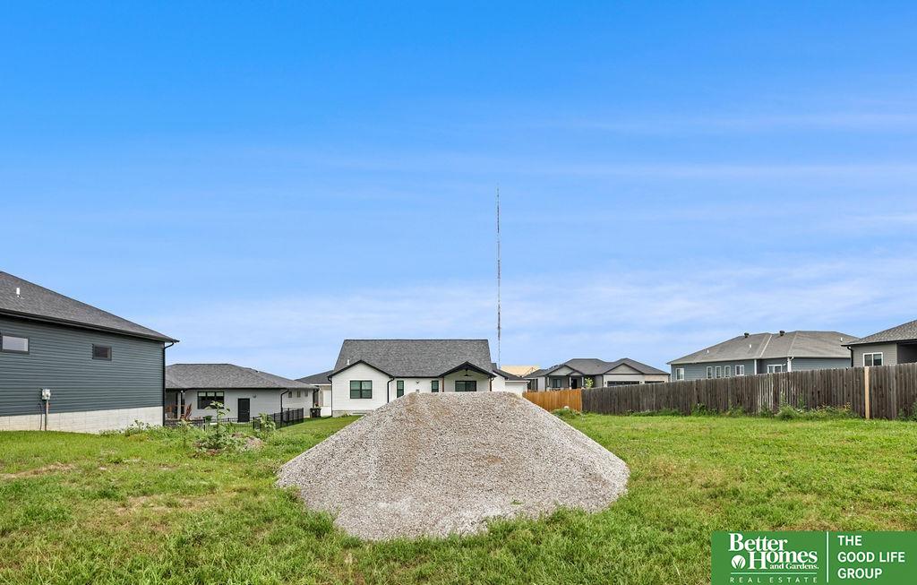7600 Maxine Drive, Lincoln, Nebraska image 2