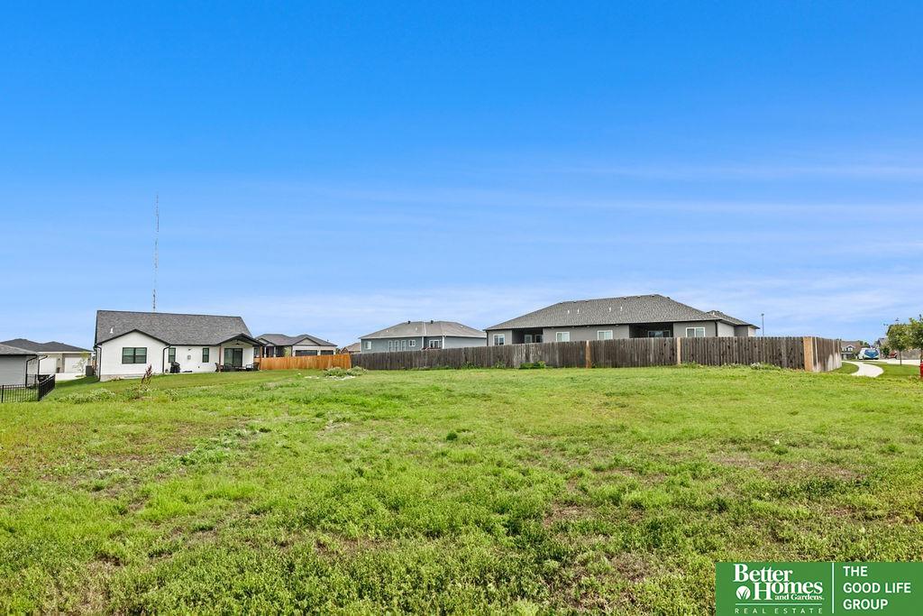 7600 Maxine Drive, Lincoln, Nebraska image 4