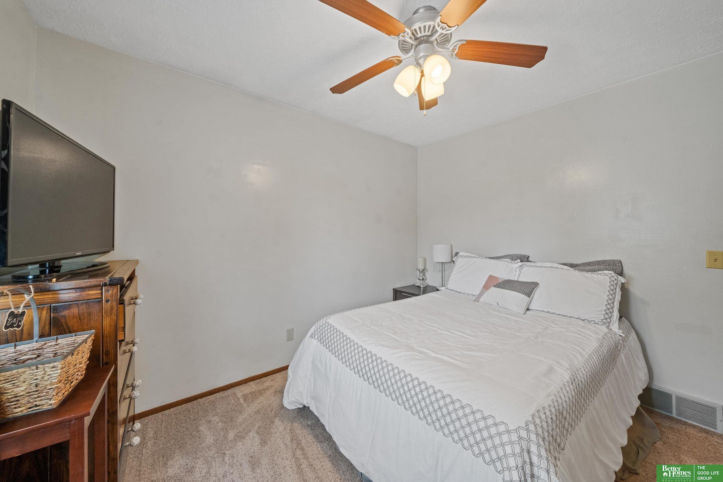 8661 Monroe Street, Ralston, Nebraska image 22