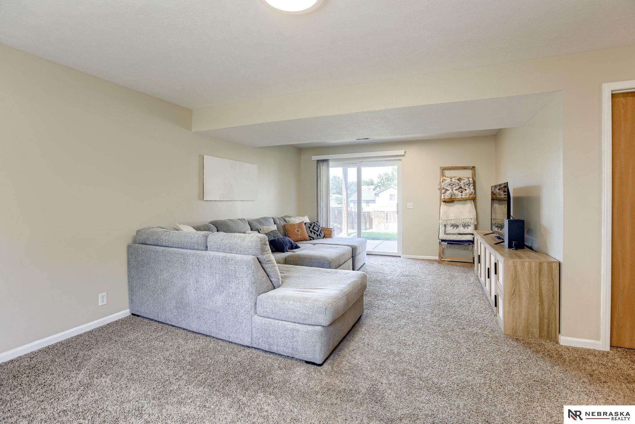 1204 Devon Drive, Papillion, Nebraska image 20