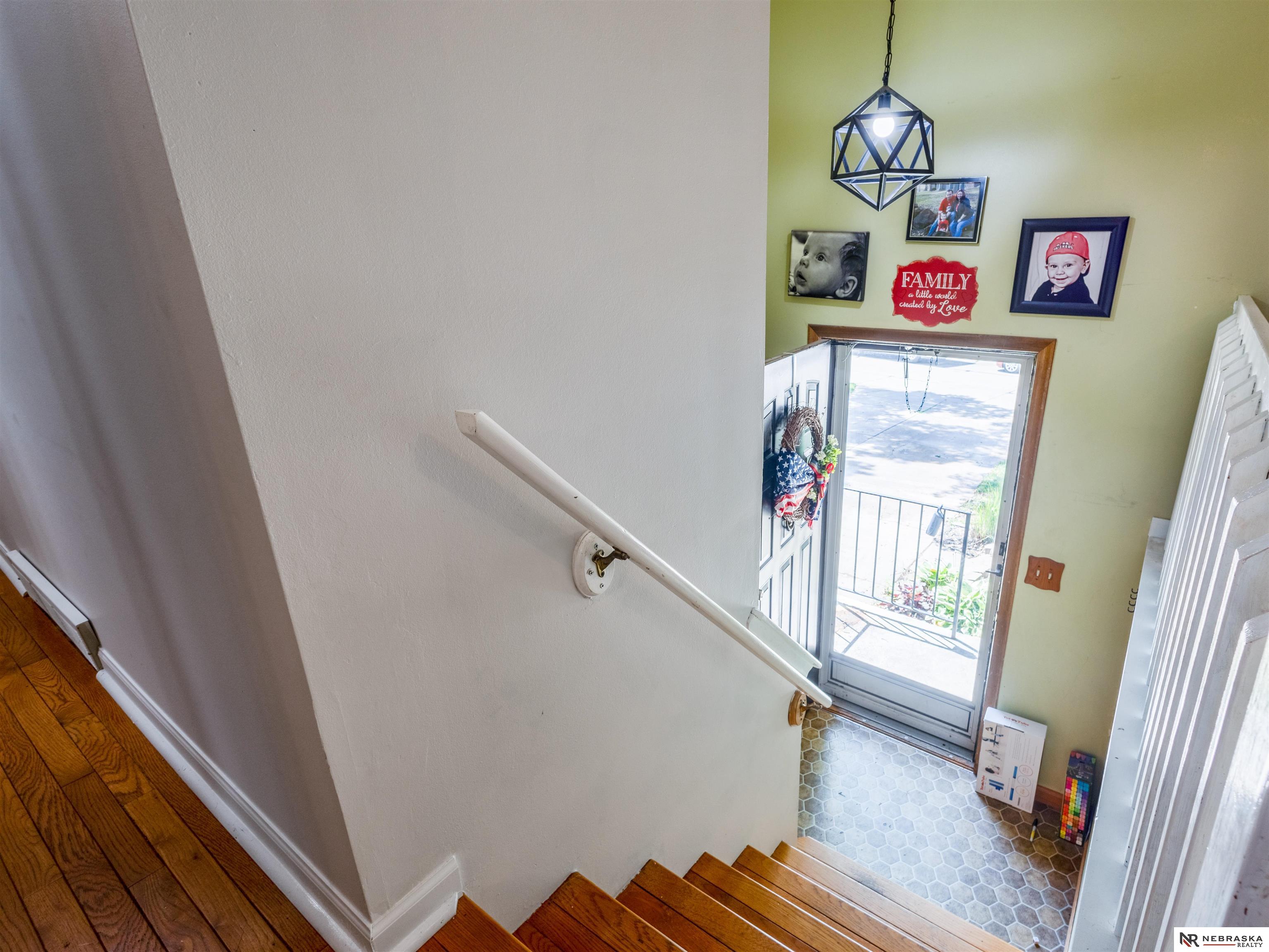 2514 Jack Pine Street, Bellevue, Nebraska image 2