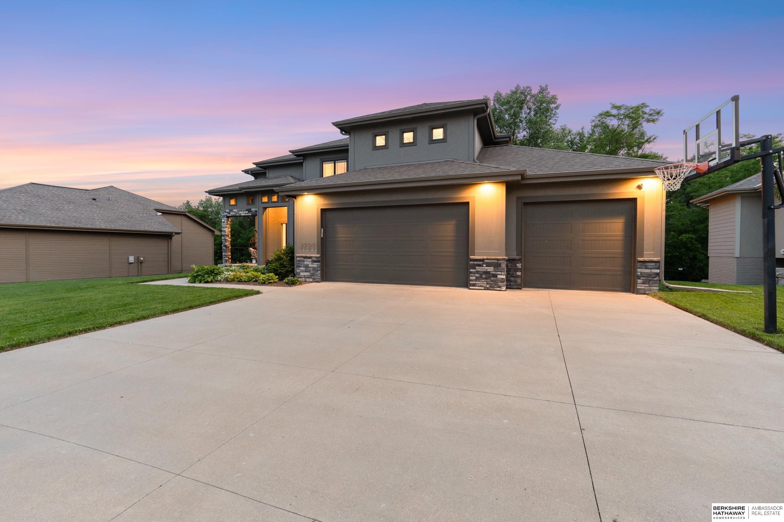 2506 N 188th Street, Elkhorn, Nebraska image 3