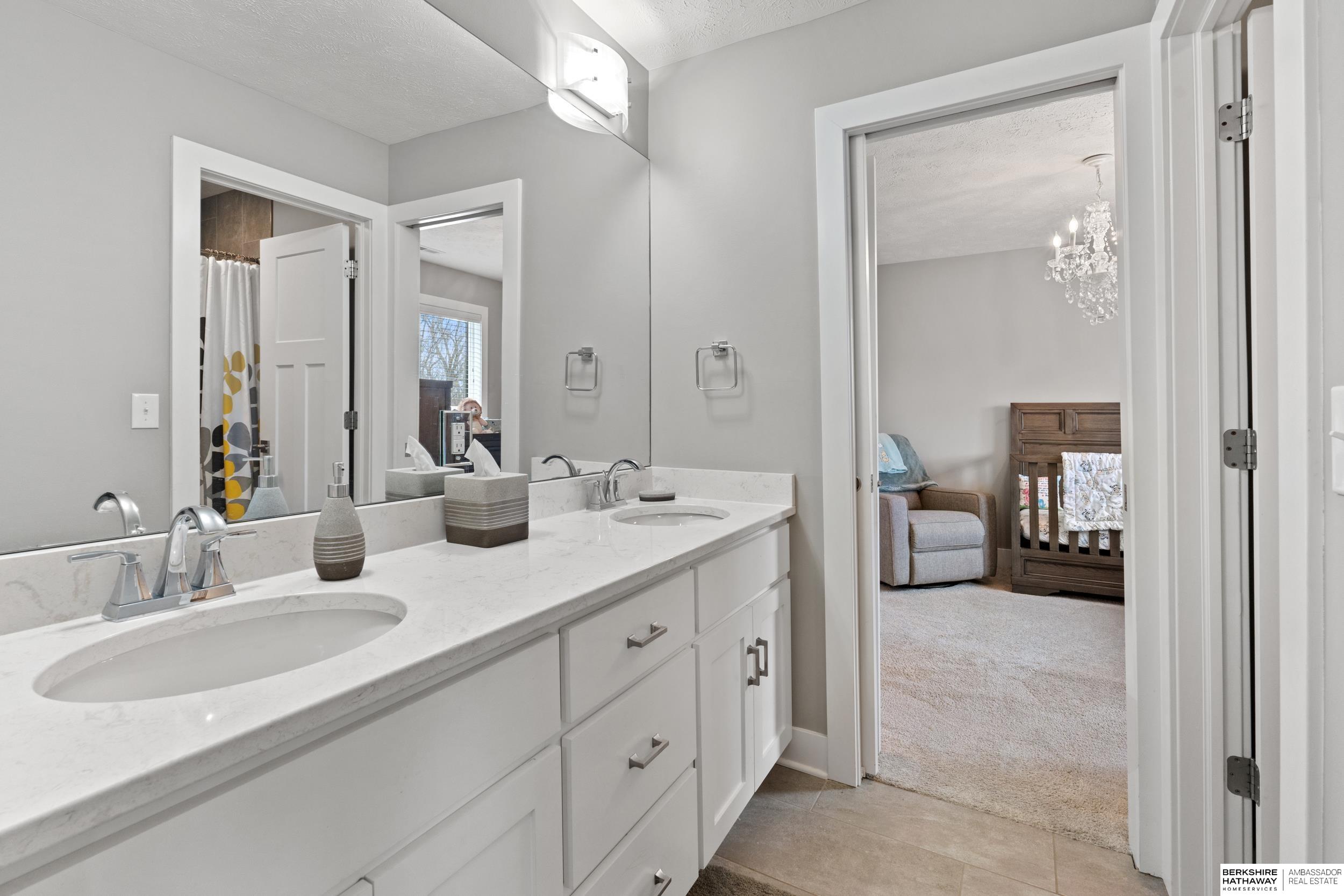 2506 N 188th Street, Elkhorn, Nebraska image 32