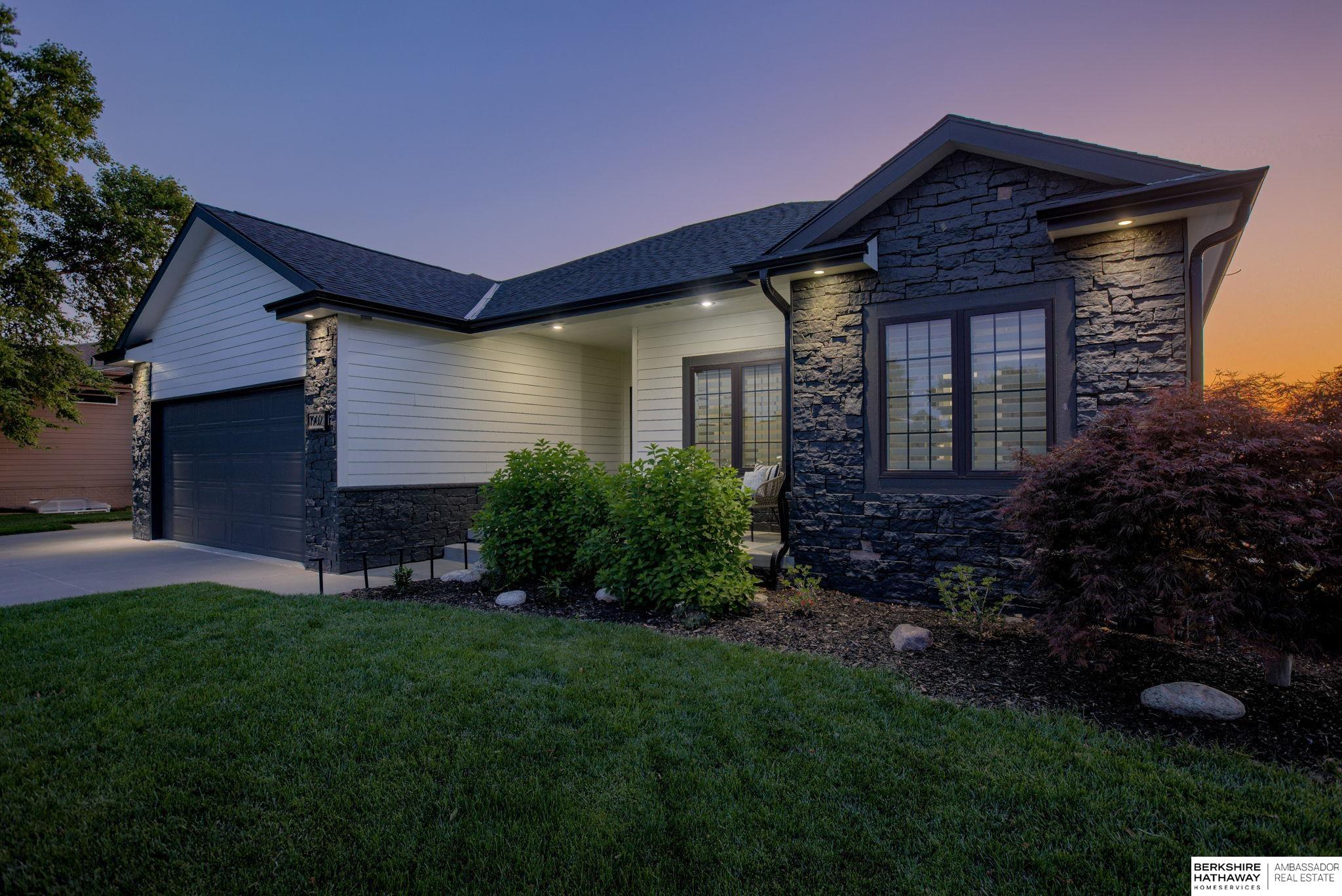 11902 S 214 Street, Gretna, Nebraska image 2