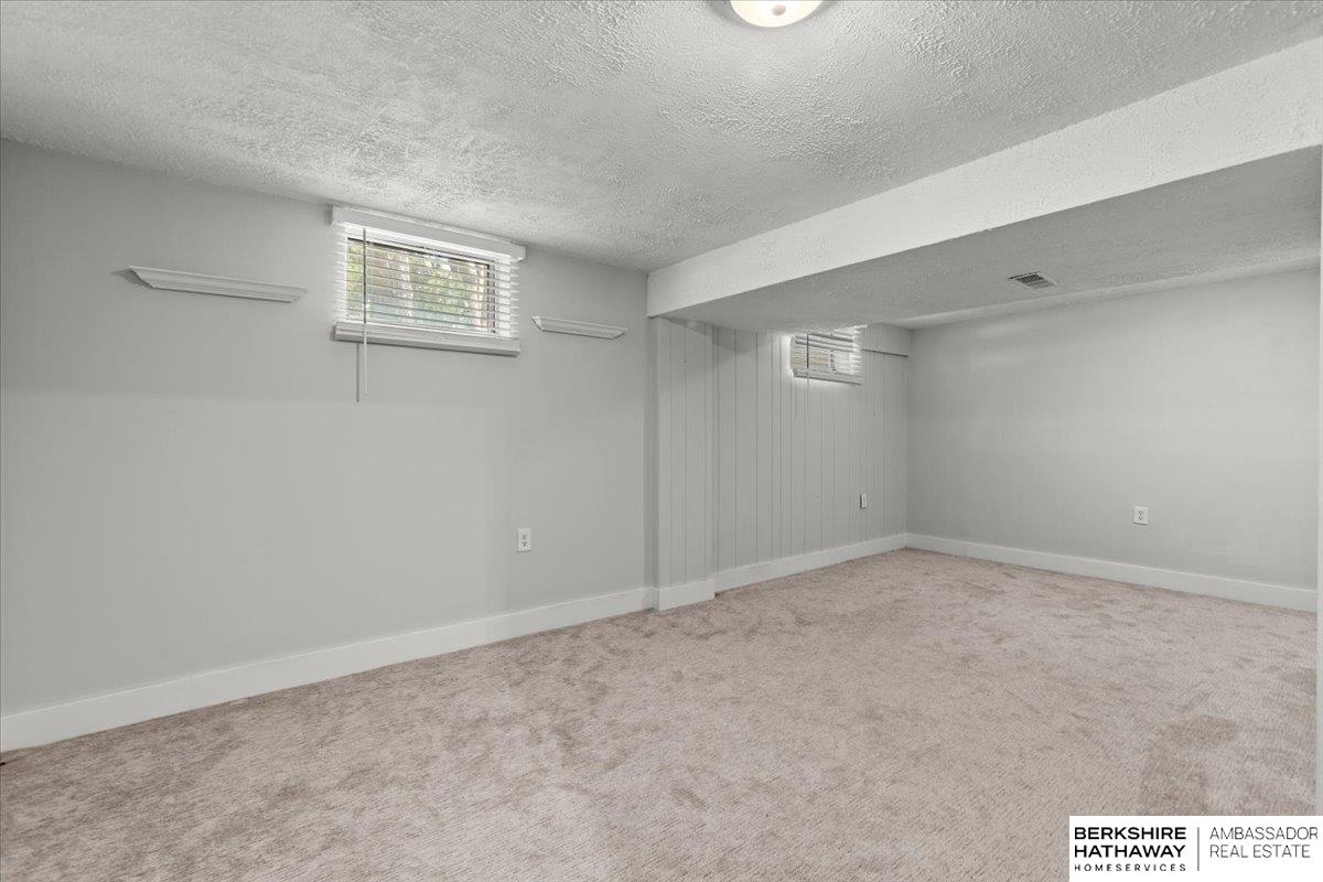 301 Gladys Avenue, Yutan, Nebraska image 26