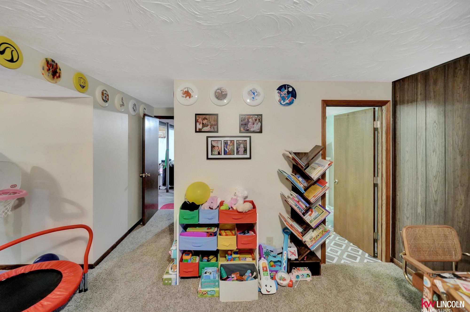 8032 E Avon Lane, Lincoln, Nebraska image 27