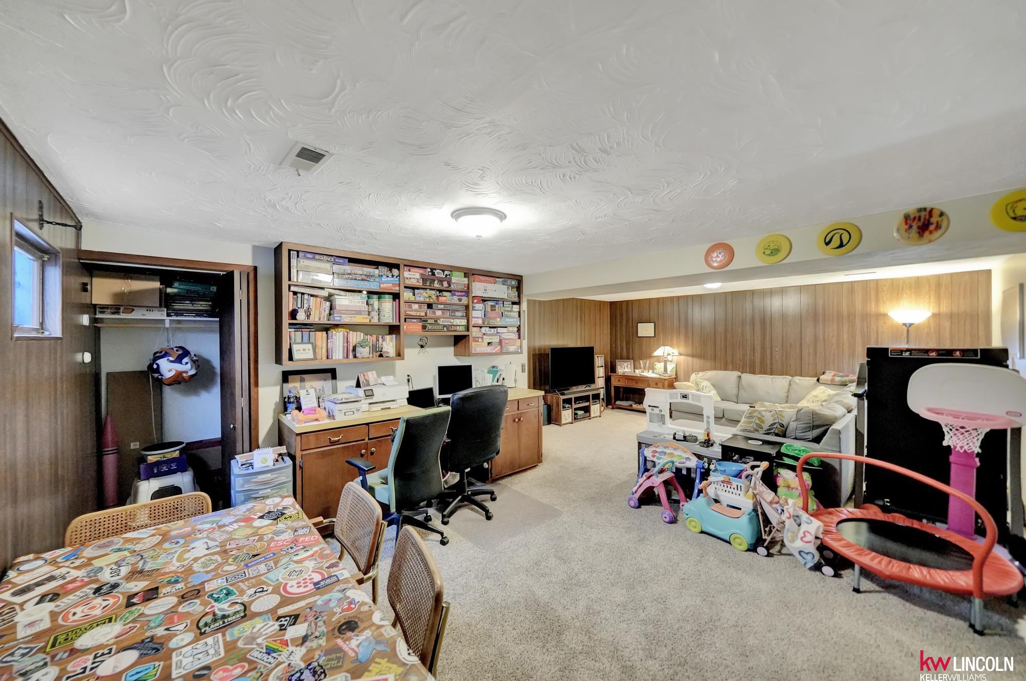 8032 E Avon Lane, Lincoln, Nebraska image 28