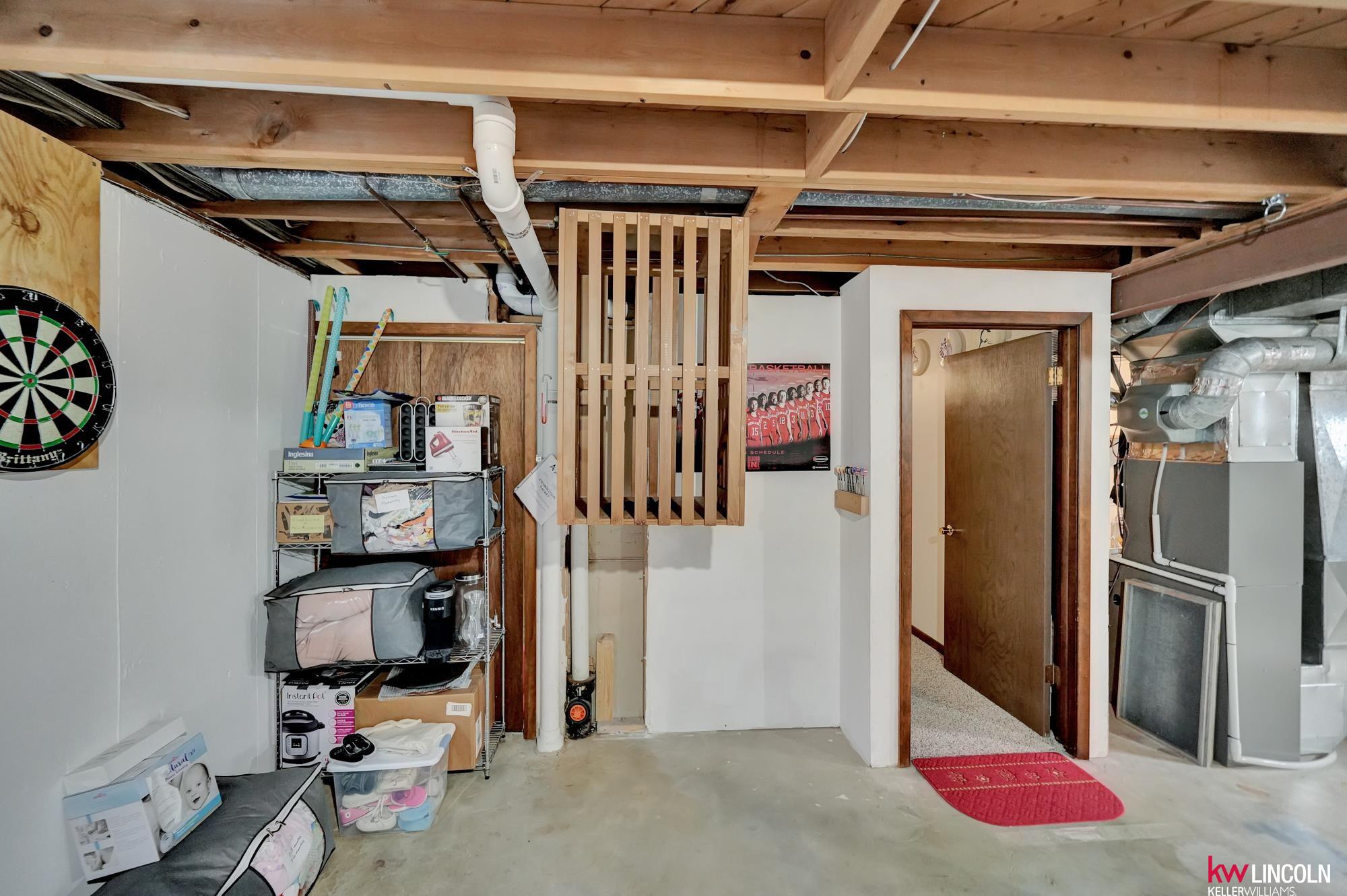 8032 E Avon Lane, Lincoln, Nebraska image 32