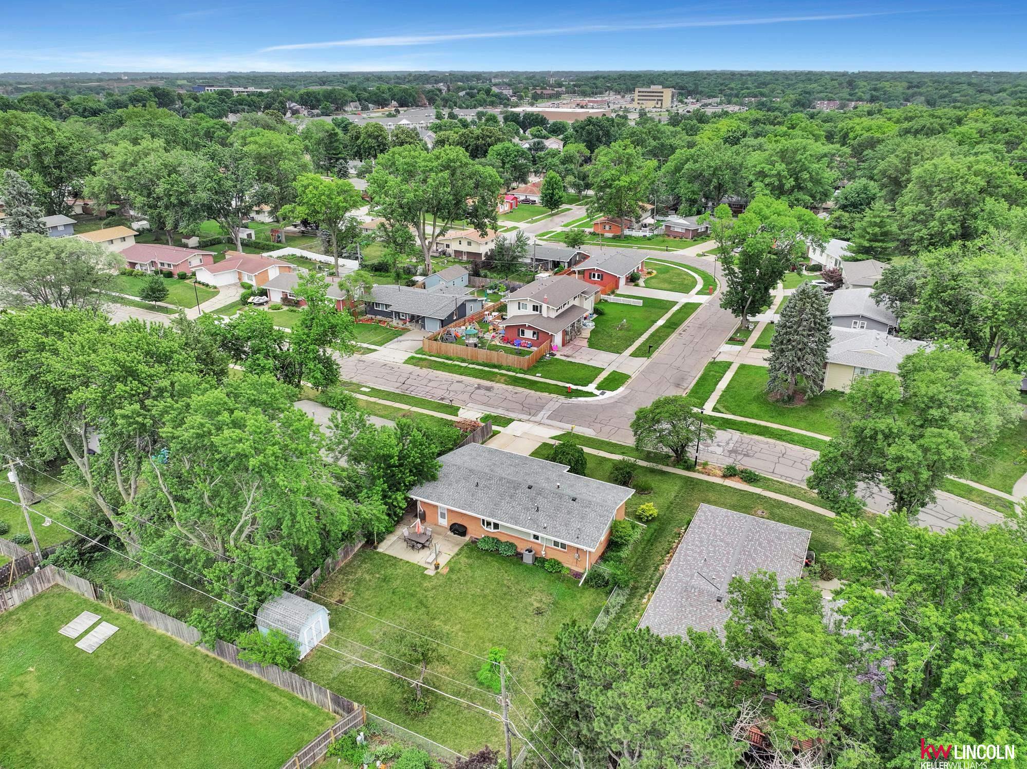 8032 E Avon Lane, Lincoln, Nebraska image 45