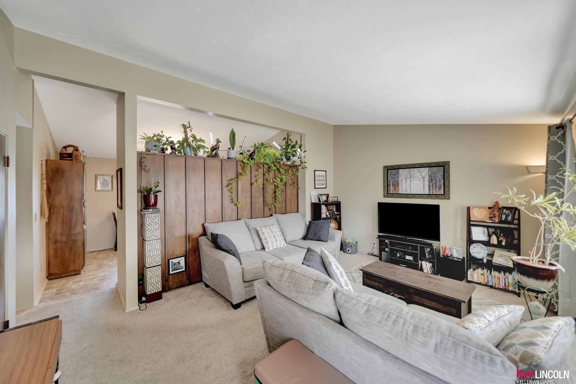 8032 E Avon Lane, Lincoln, Nebraska image 6