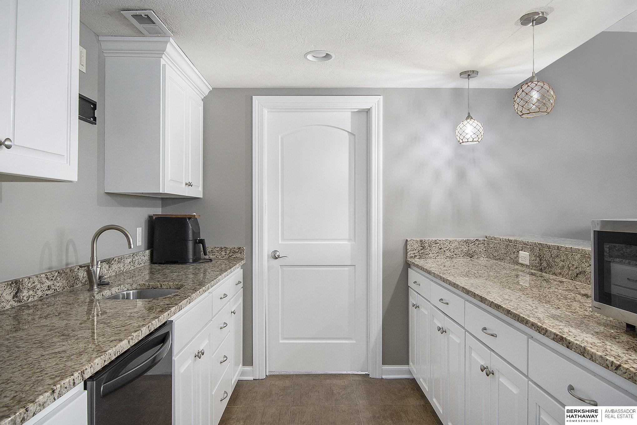 3905 N 269th Circle, Valley, Nebraska image 38
