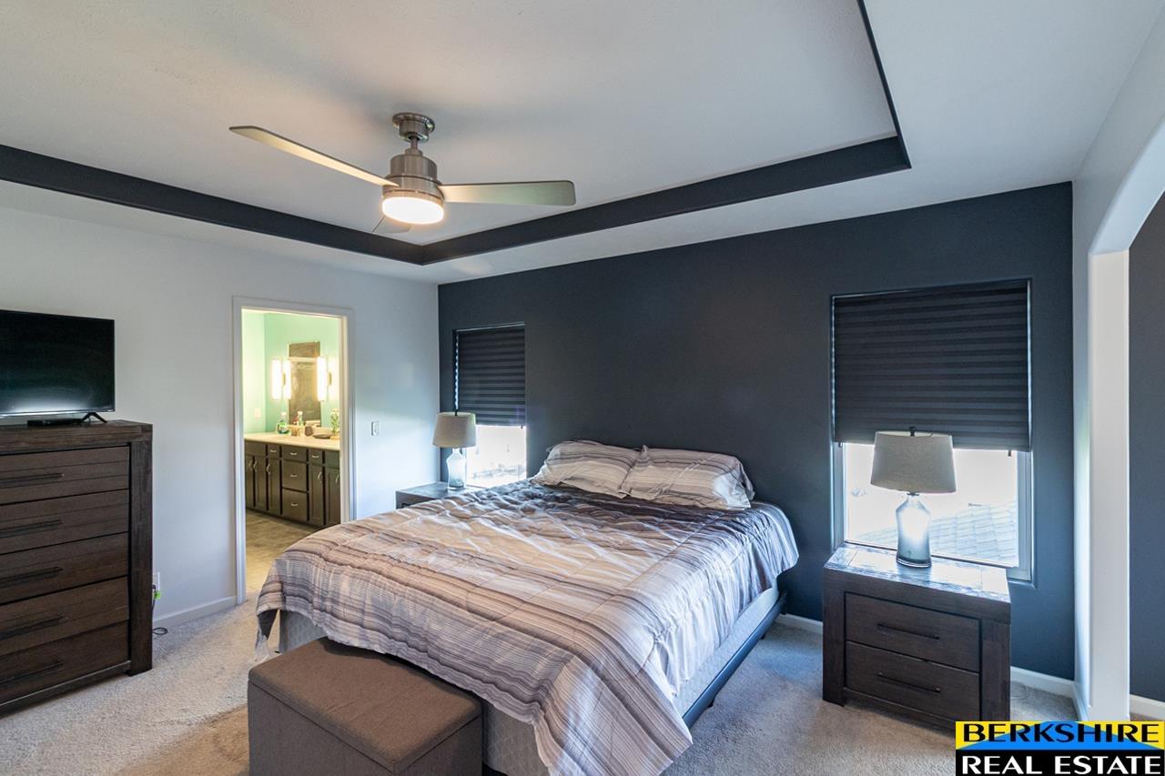 10569 S 111 Street, Papillion, Nebraska image 20