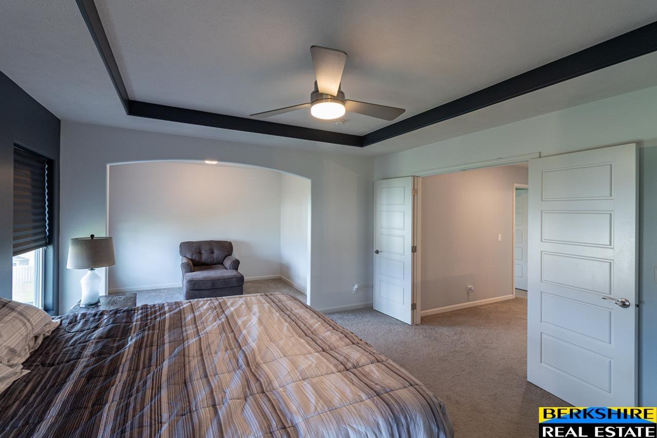 10569 S 111 Street, Papillion, Nebraska image 23