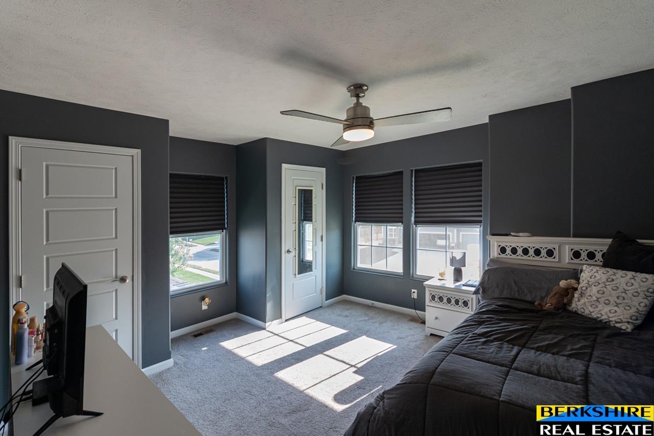10569 S 111 Street, Papillion, Nebraska image 31