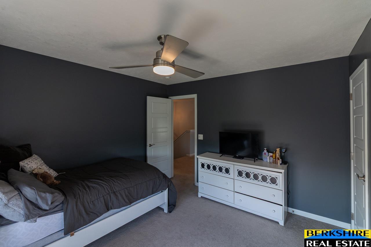 10569 S 111 Street, Papillion, Nebraska image 33