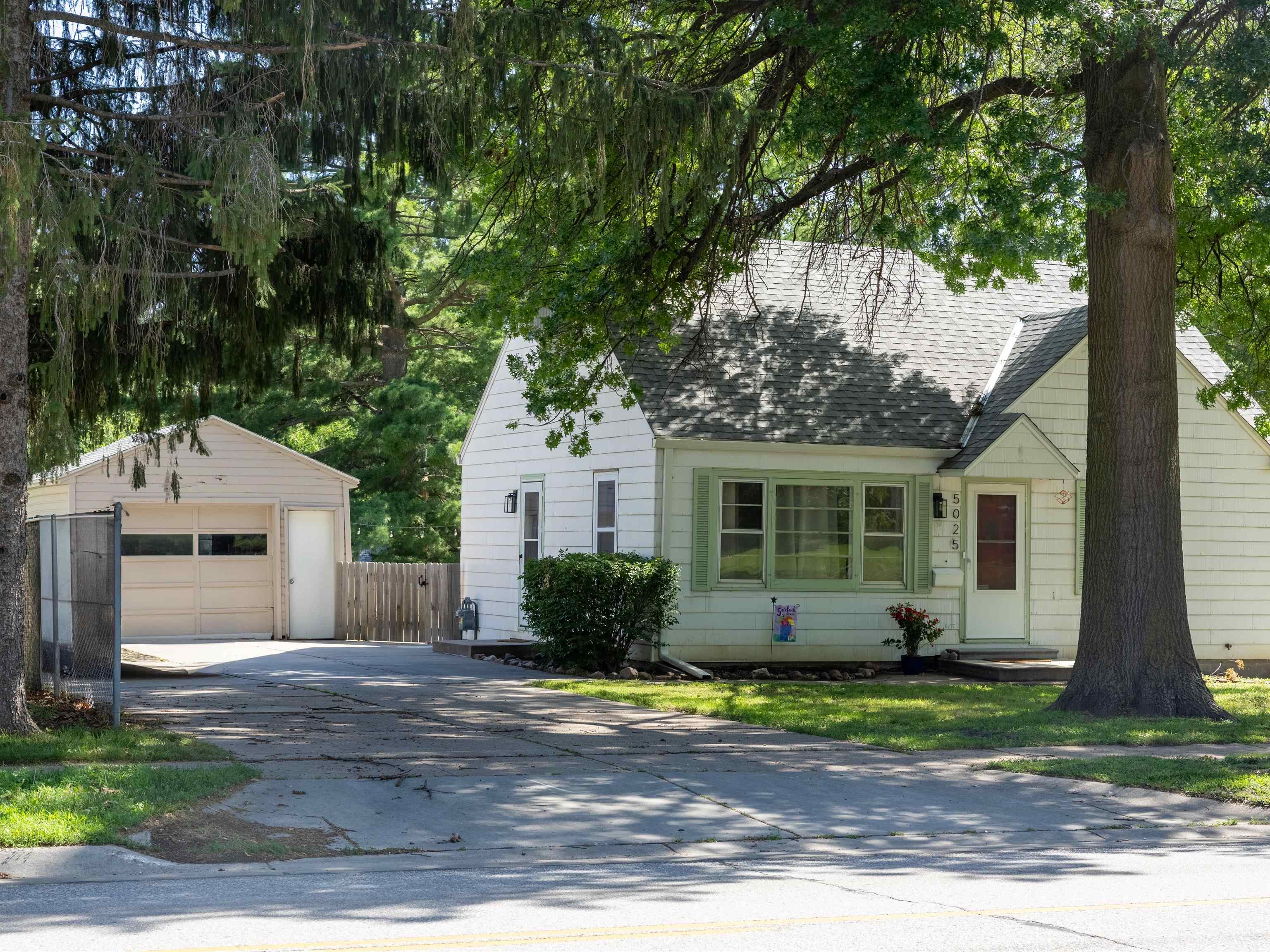 5025 South Street, Lincoln, Nebraska image 3