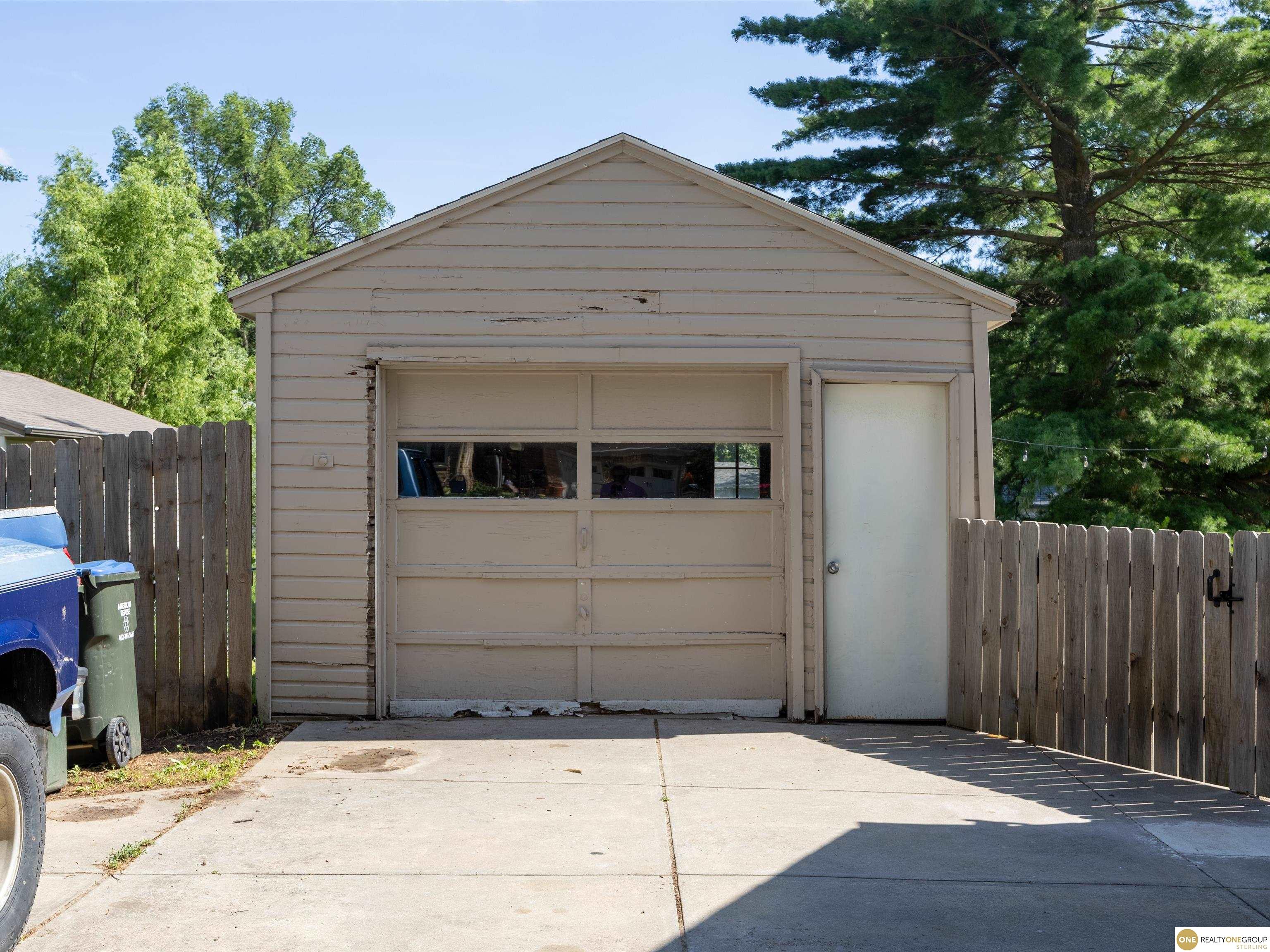 5025 South Street, Lincoln, Nebraska image 4