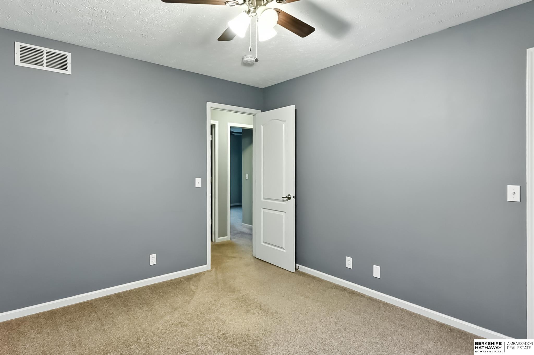8916 N 160th Street, Bennington, Nebraska image 42