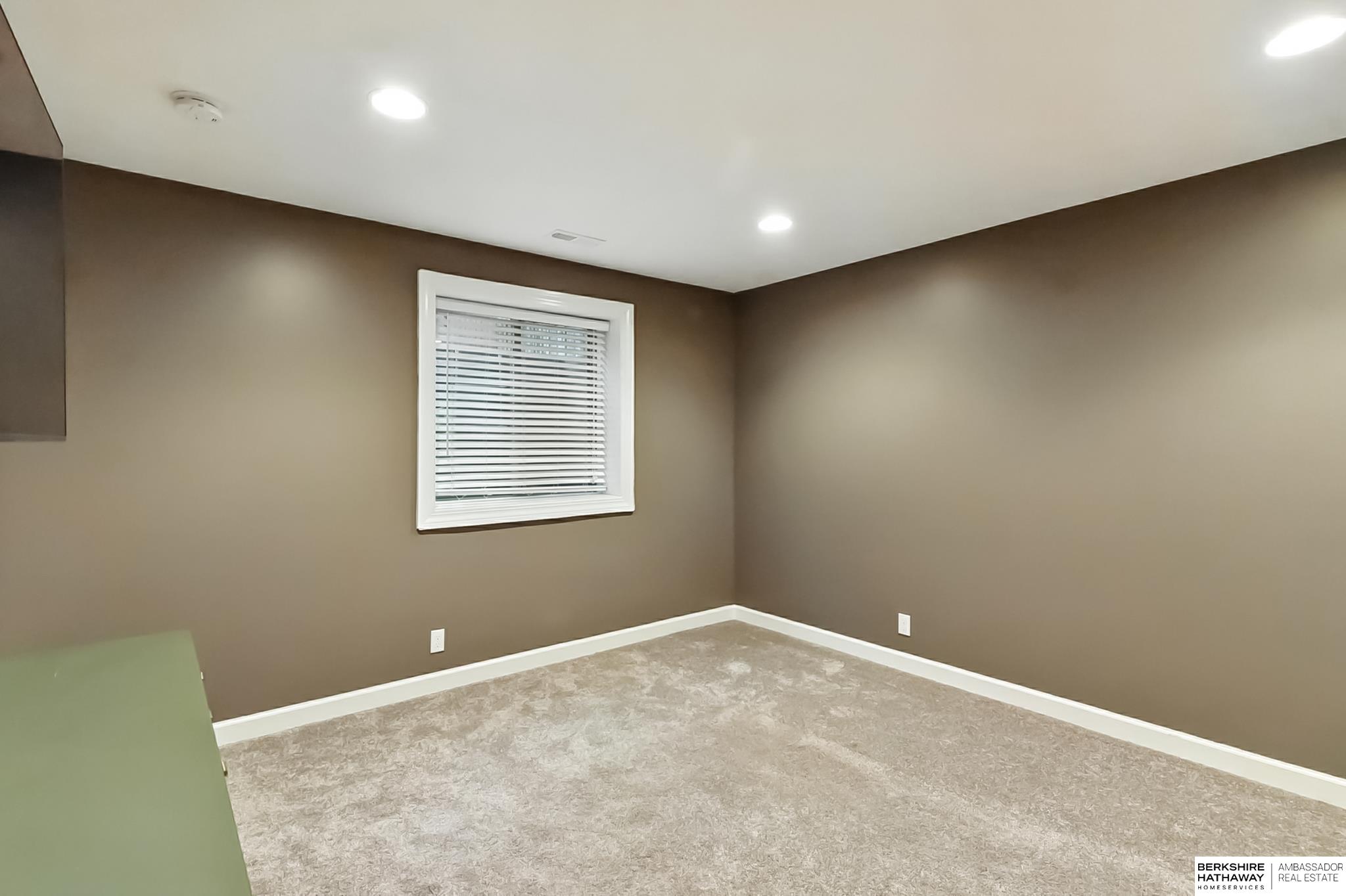 8916 N 160th Street, Bennington, Nebraska image 43