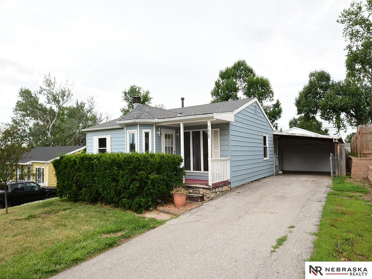 7626 S 41st Street, Bellevue, Nebraska image 1