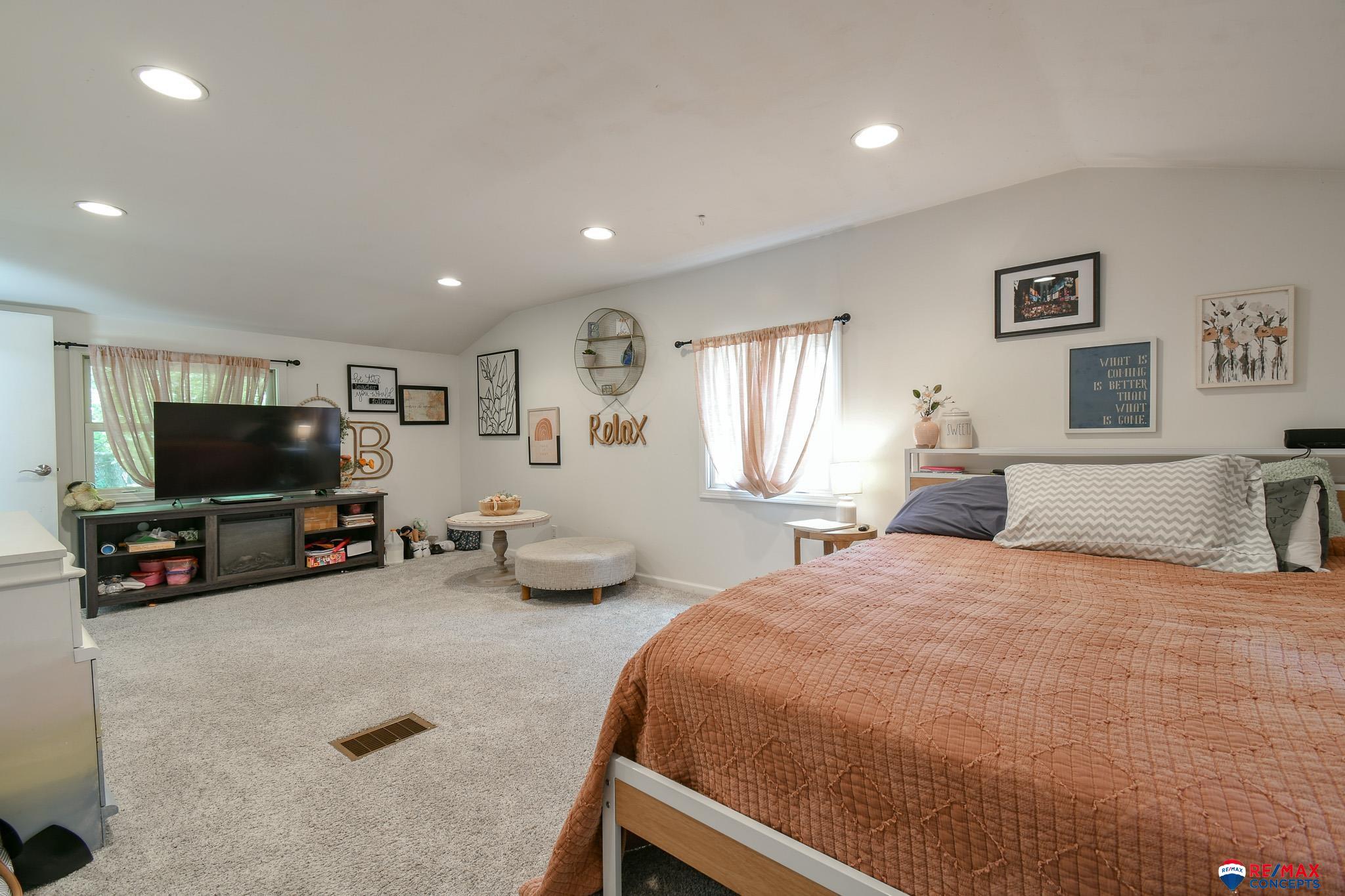 3760 S 40 Street, Lincoln, Nebraska image 33
