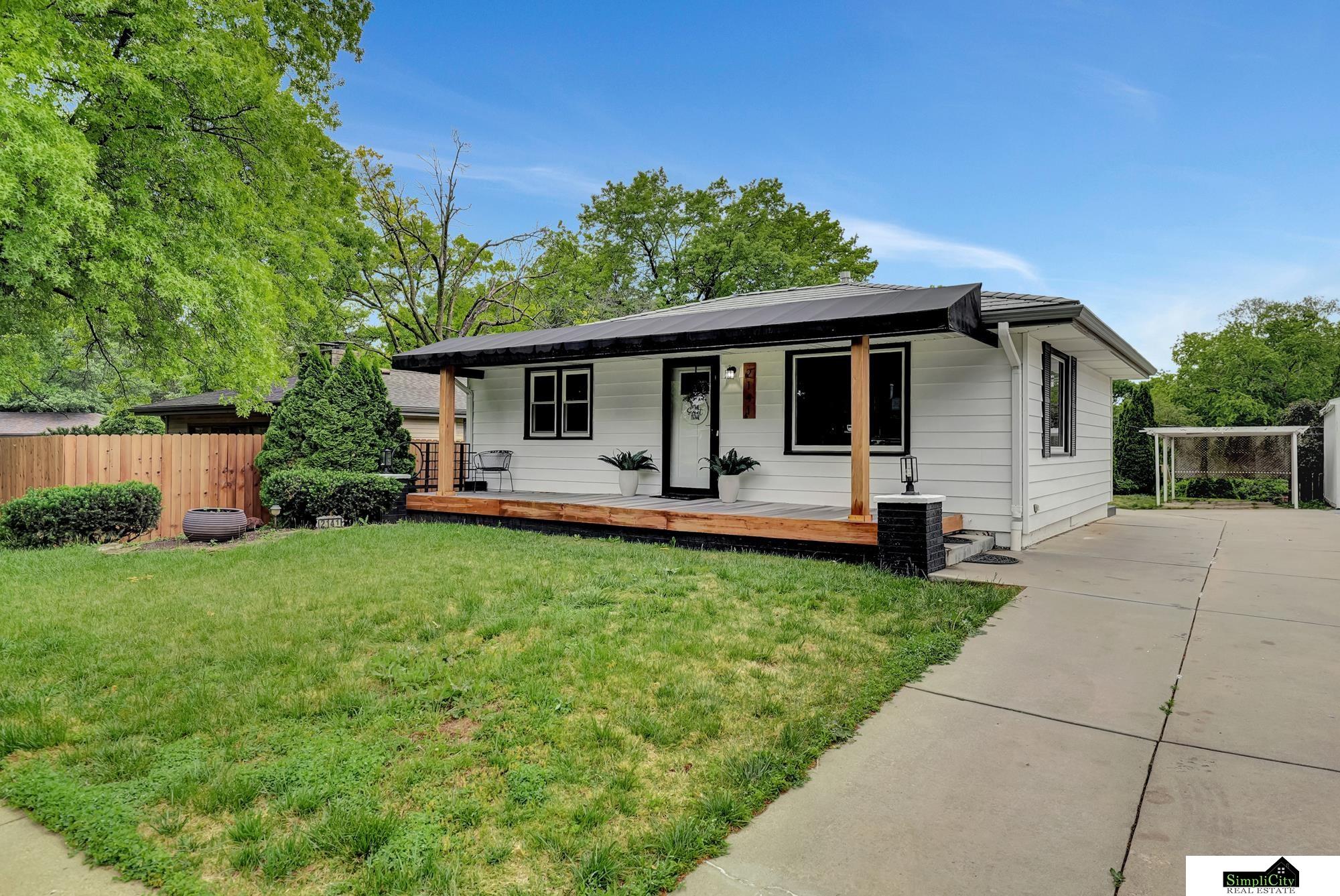 2141 S 60th Street, Lincoln, Nebraska image 1