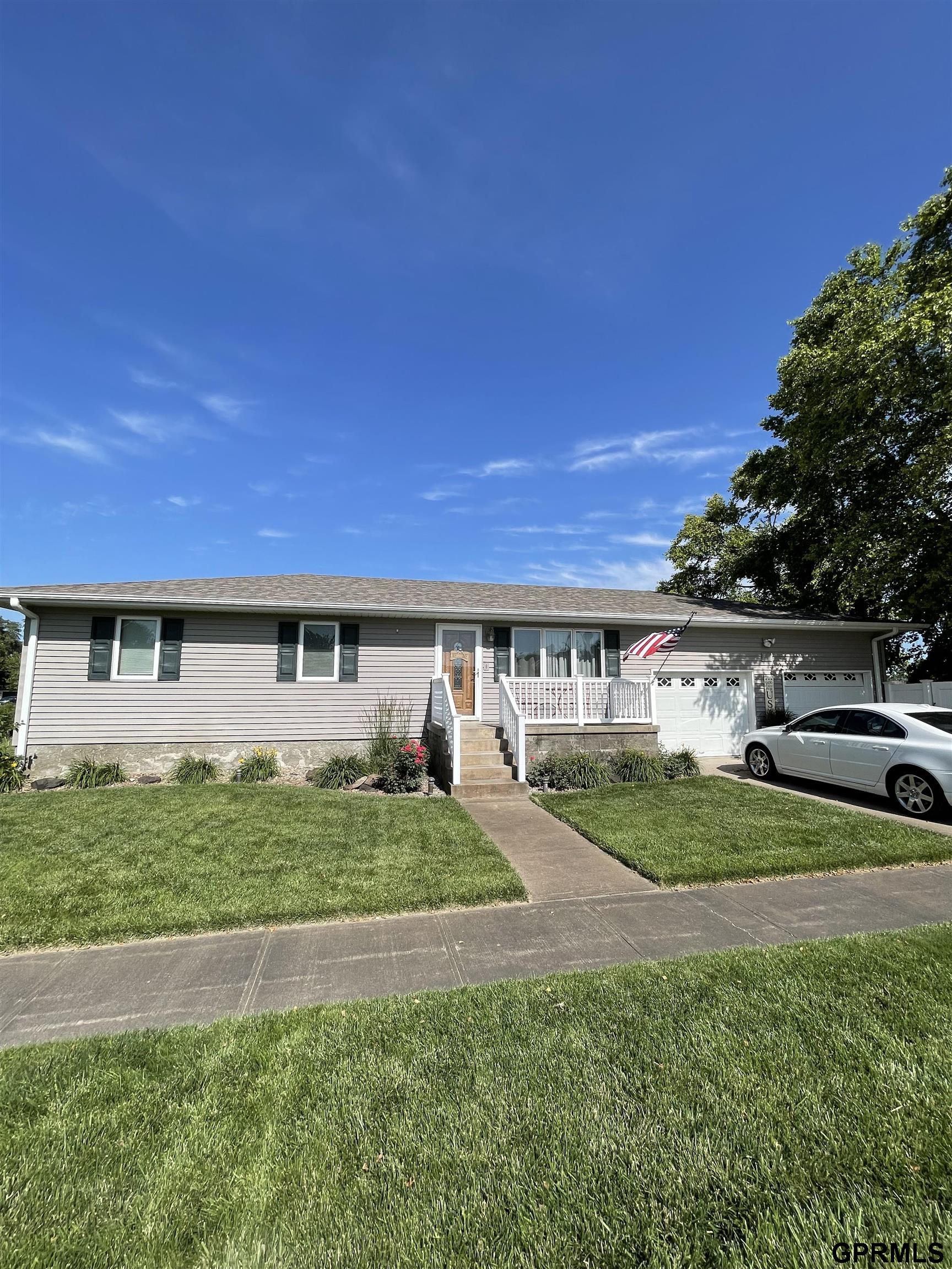 275 19th Avenue Avenue, Columbus, Nebraska image 1