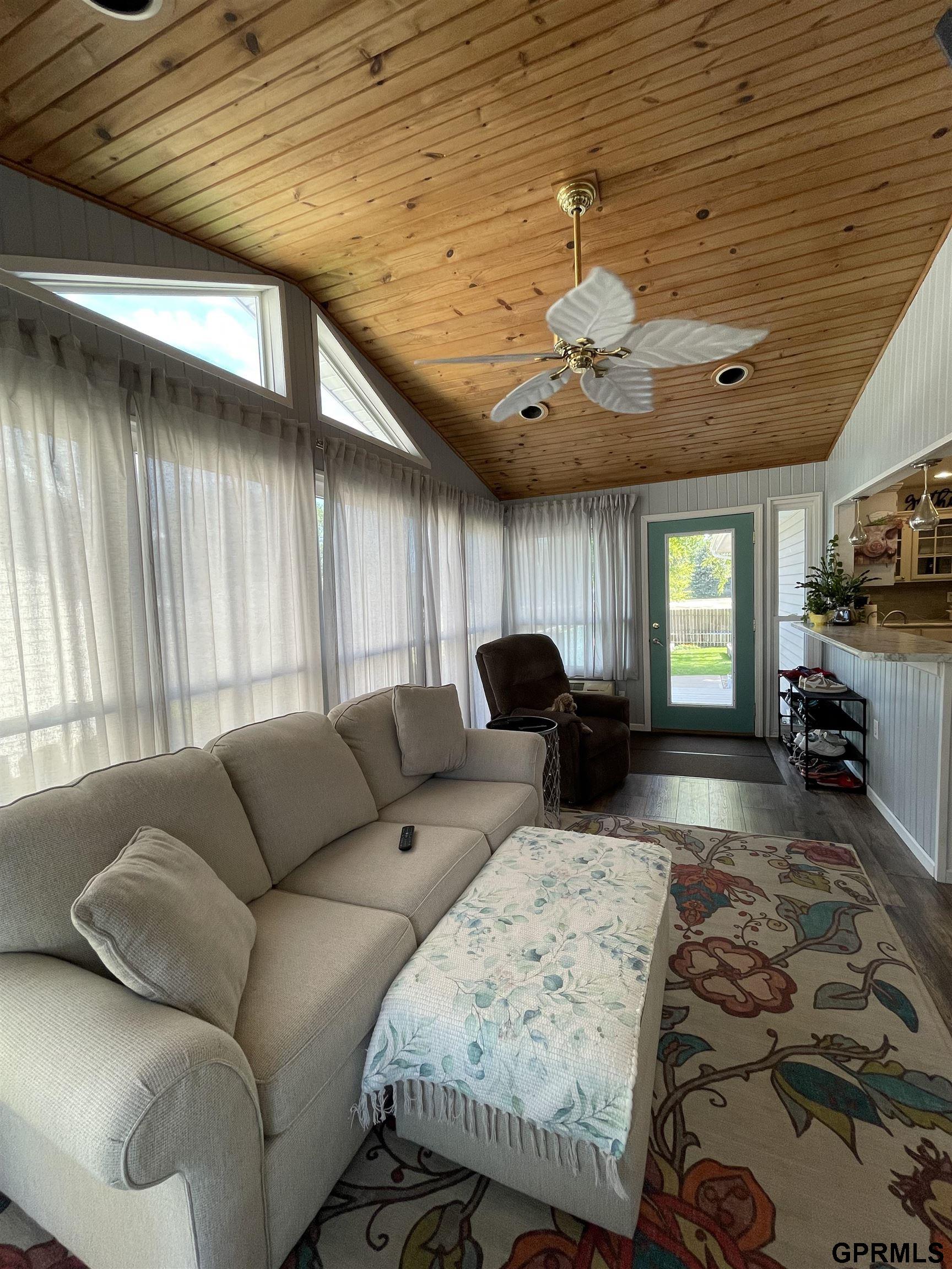 275 19th Avenue Avenue, Columbus, Nebraska image 8