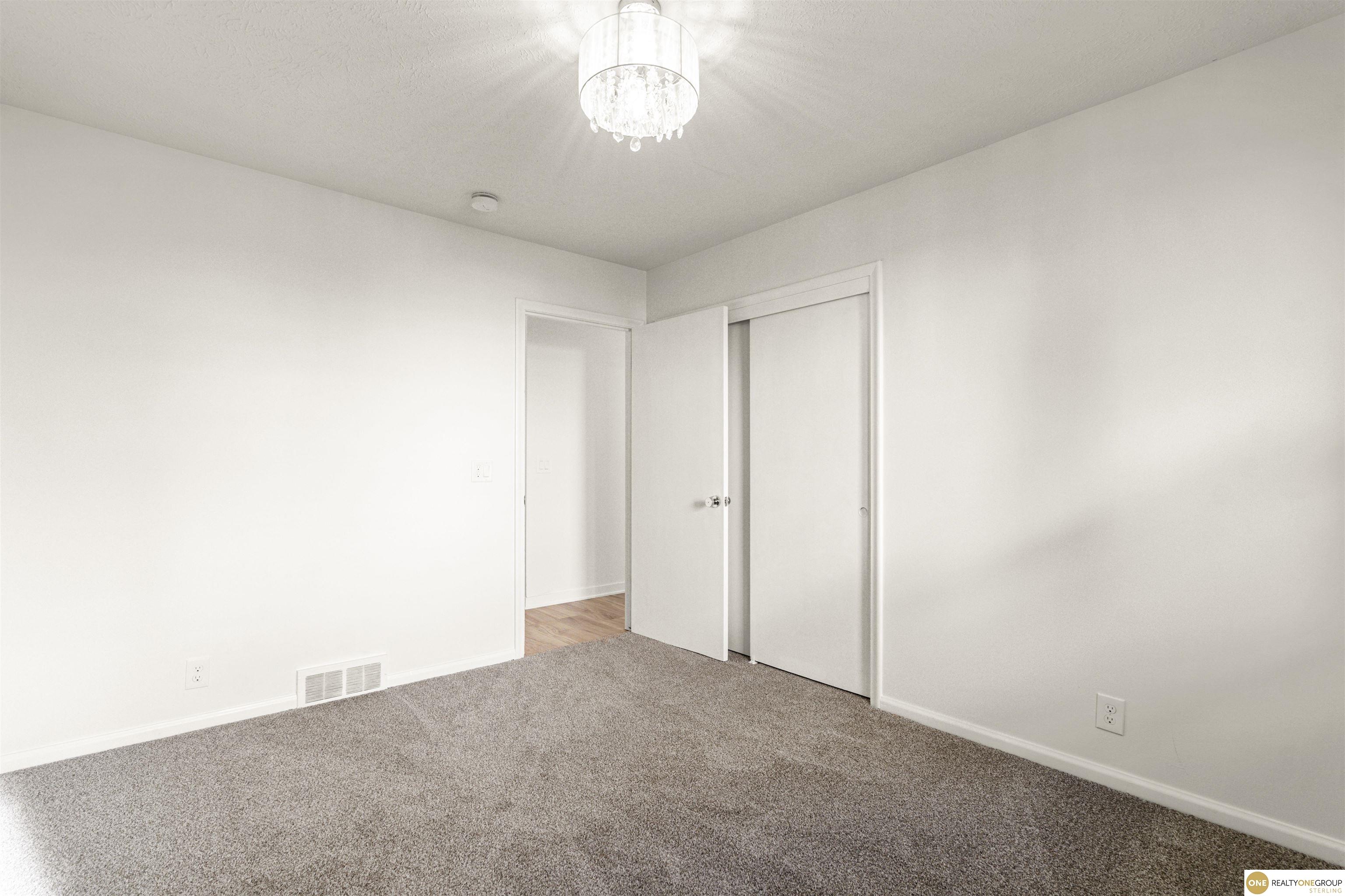 4732 Manchester Drive, Omaha, Nebraska image 40