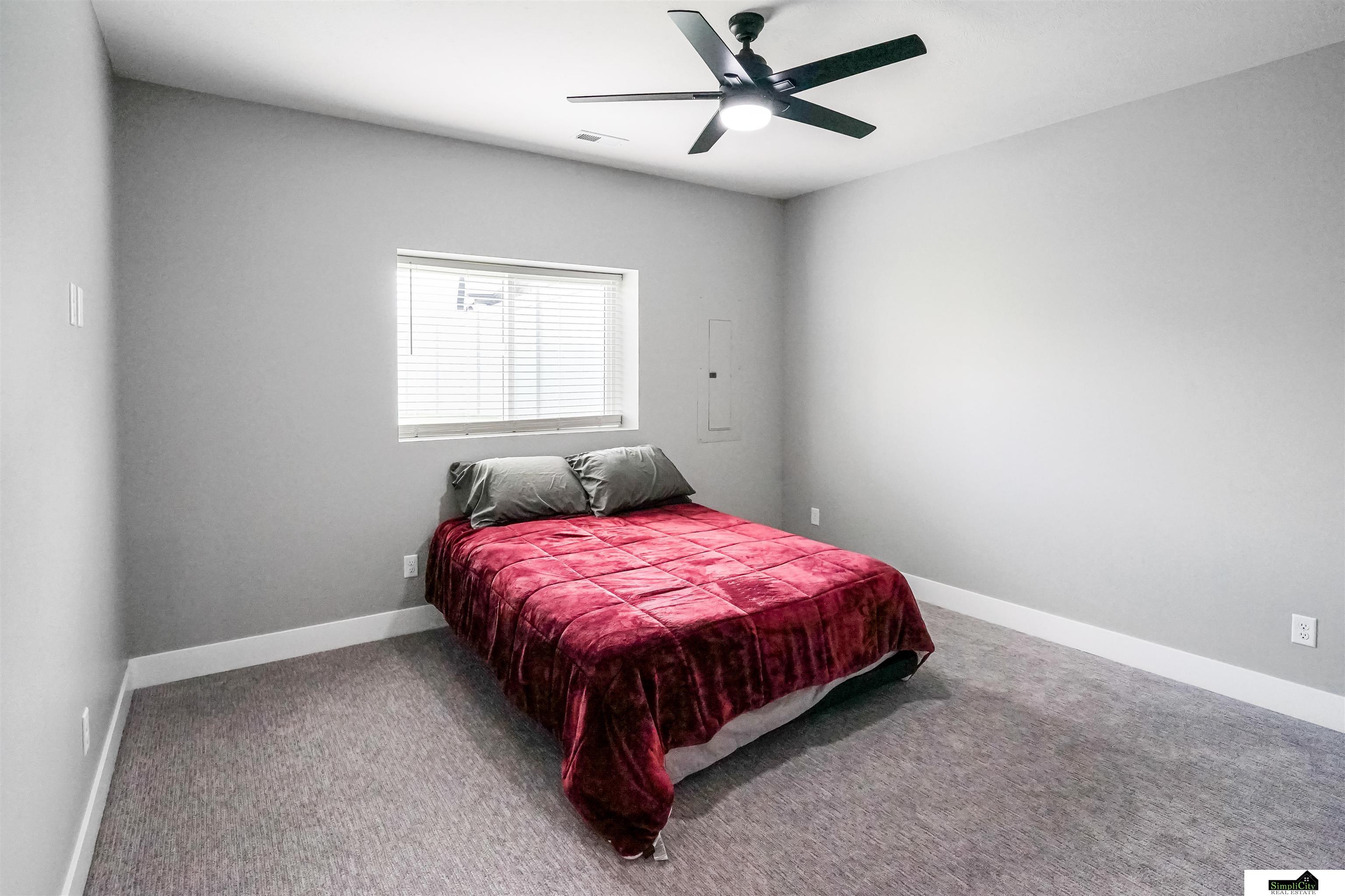 7717 Aero Drive, Lincoln, Nebraska image 37