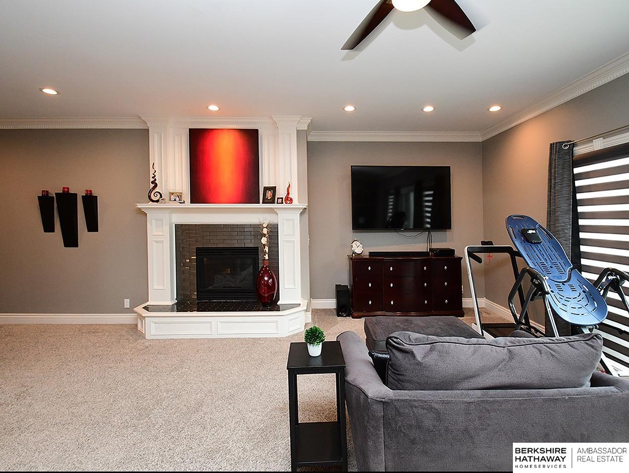 2227 S 189th Circle, Omaha, Nebraska image 33