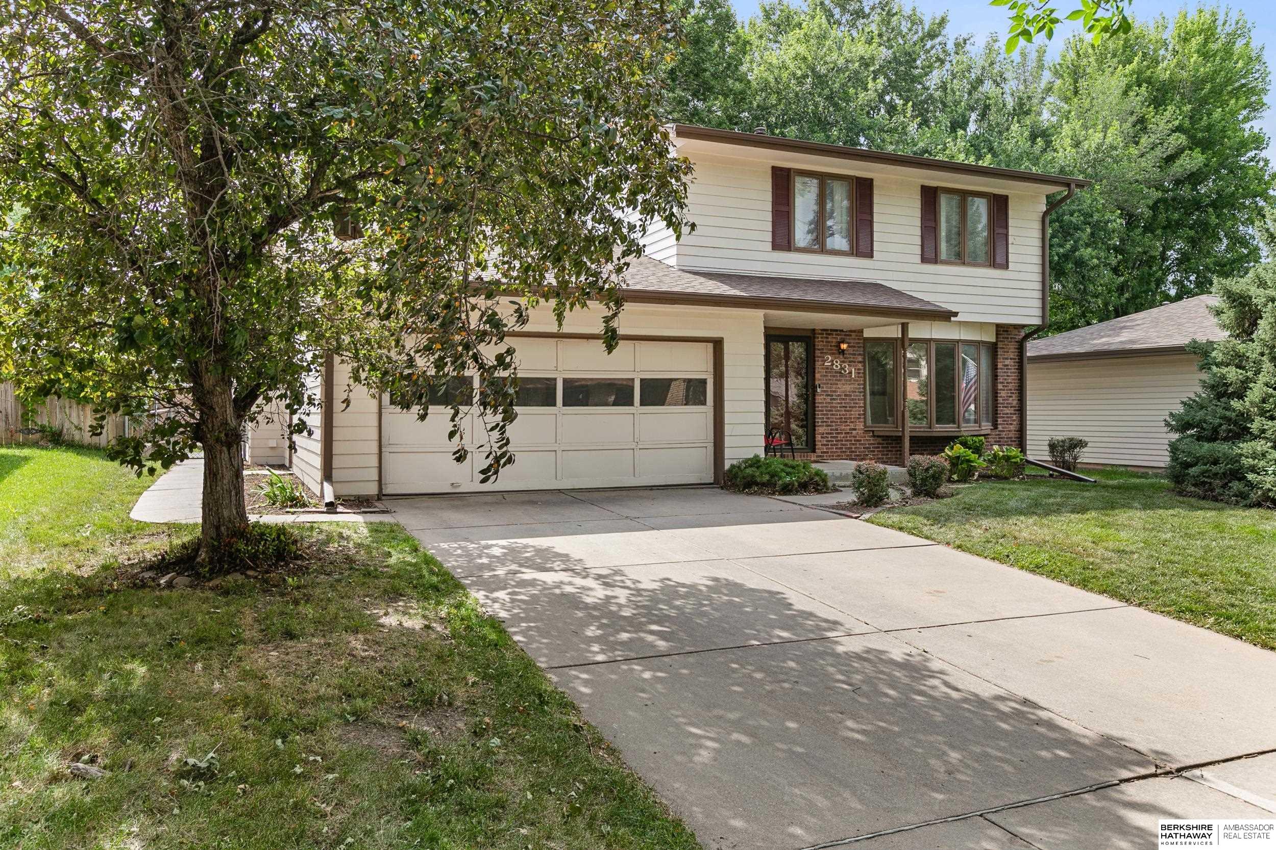 2831 Dorothy Drive, Lincoln, Nebraska image 2