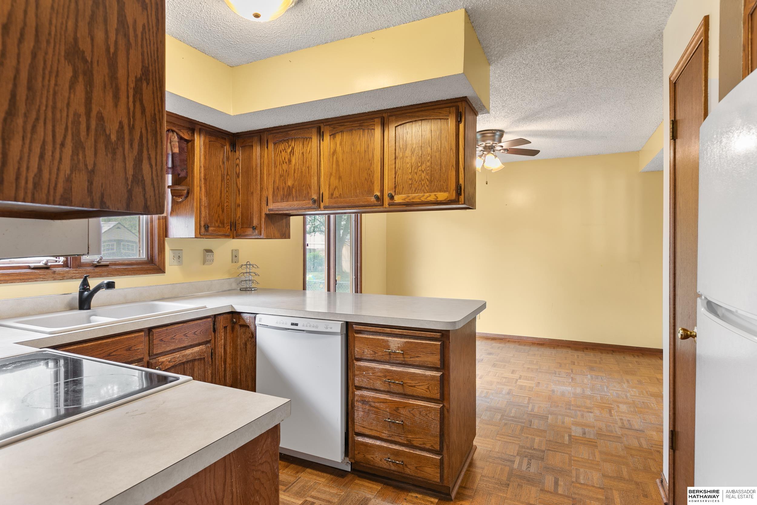2831 Dorothy Drive, Lincoln, Nebraska image 11