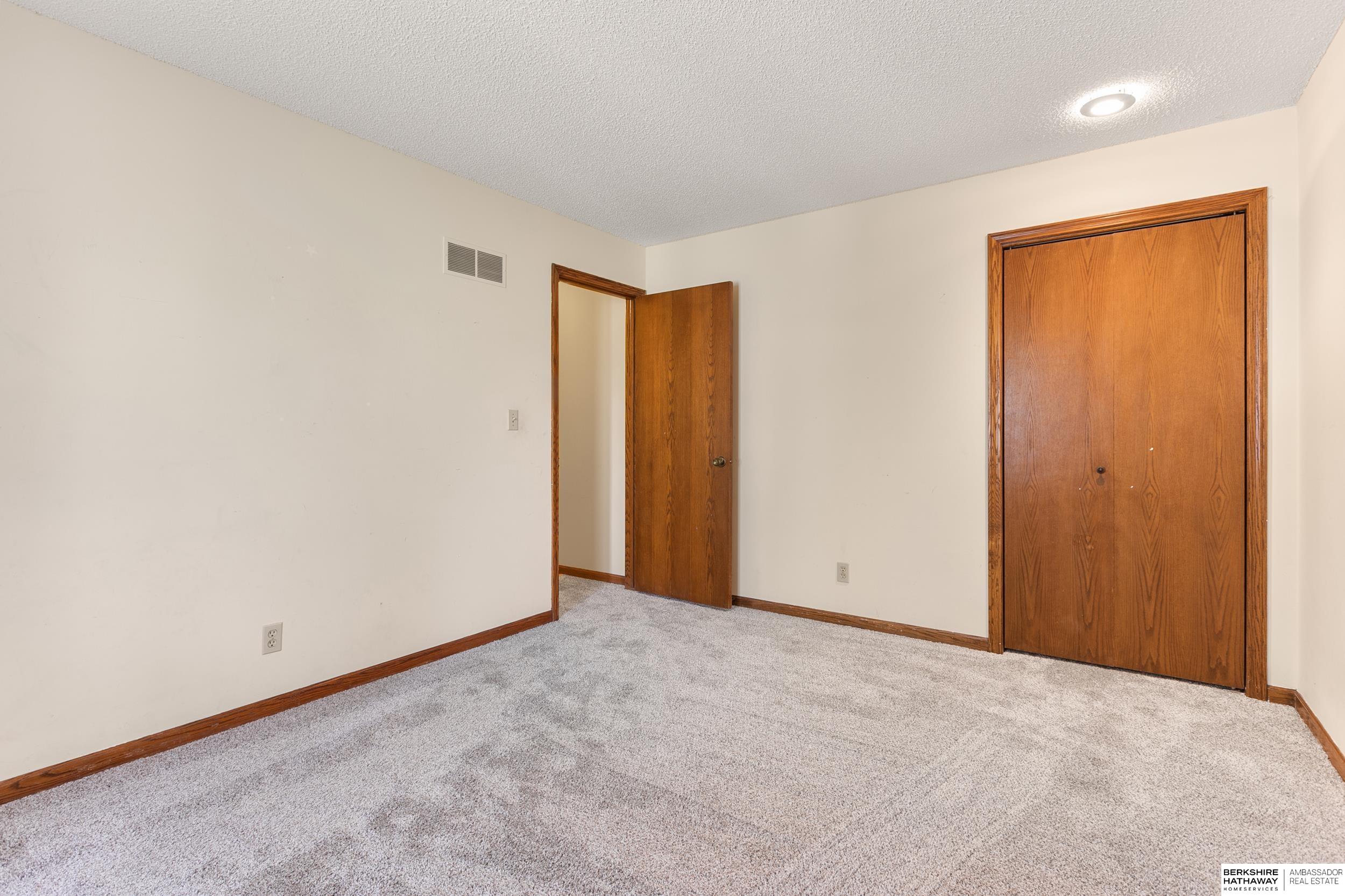 2831 Dorothy Drive, Lincoln, Nebraska image 23