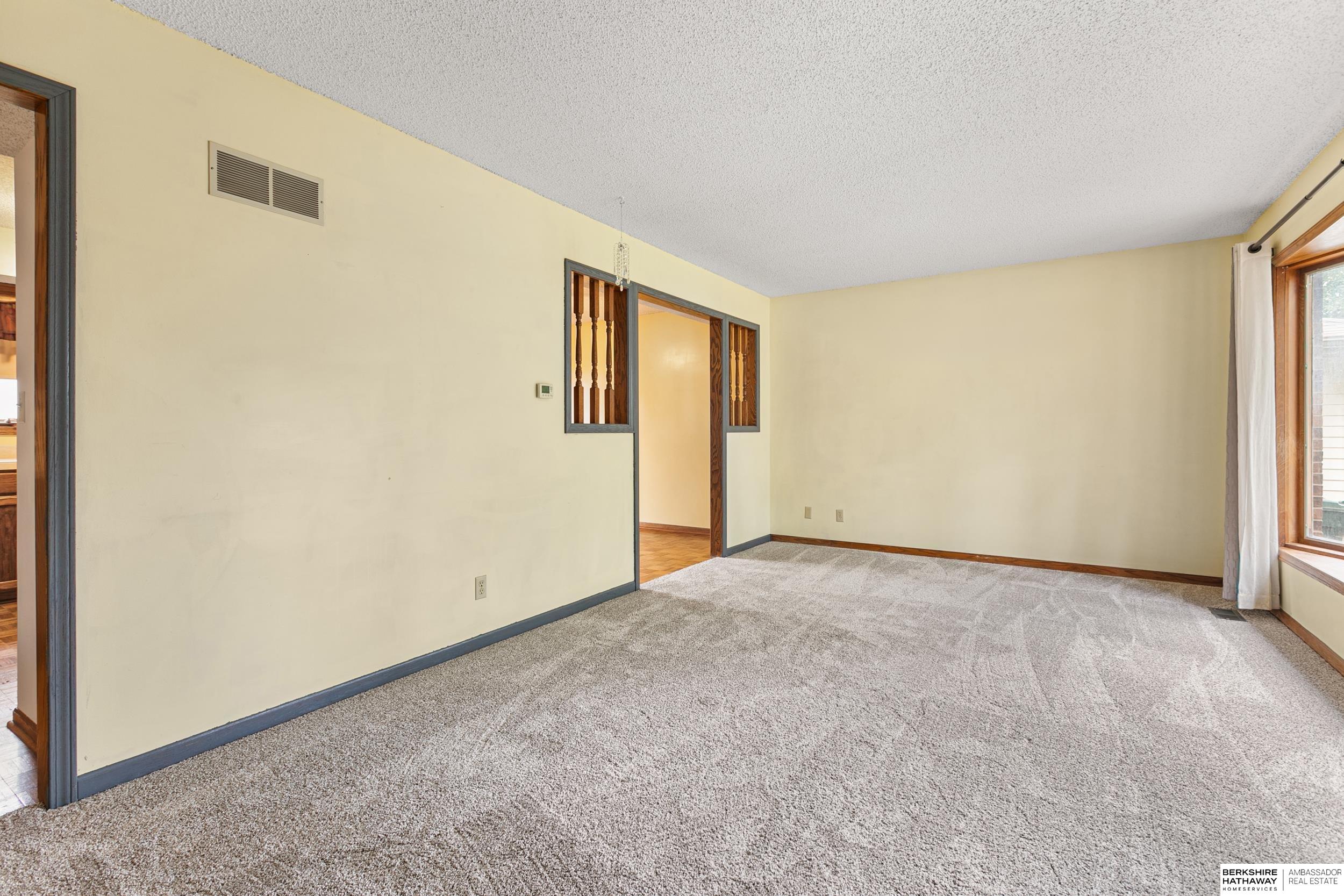 2831 Dorothy Drive, Lincoln, Nebraska image 5