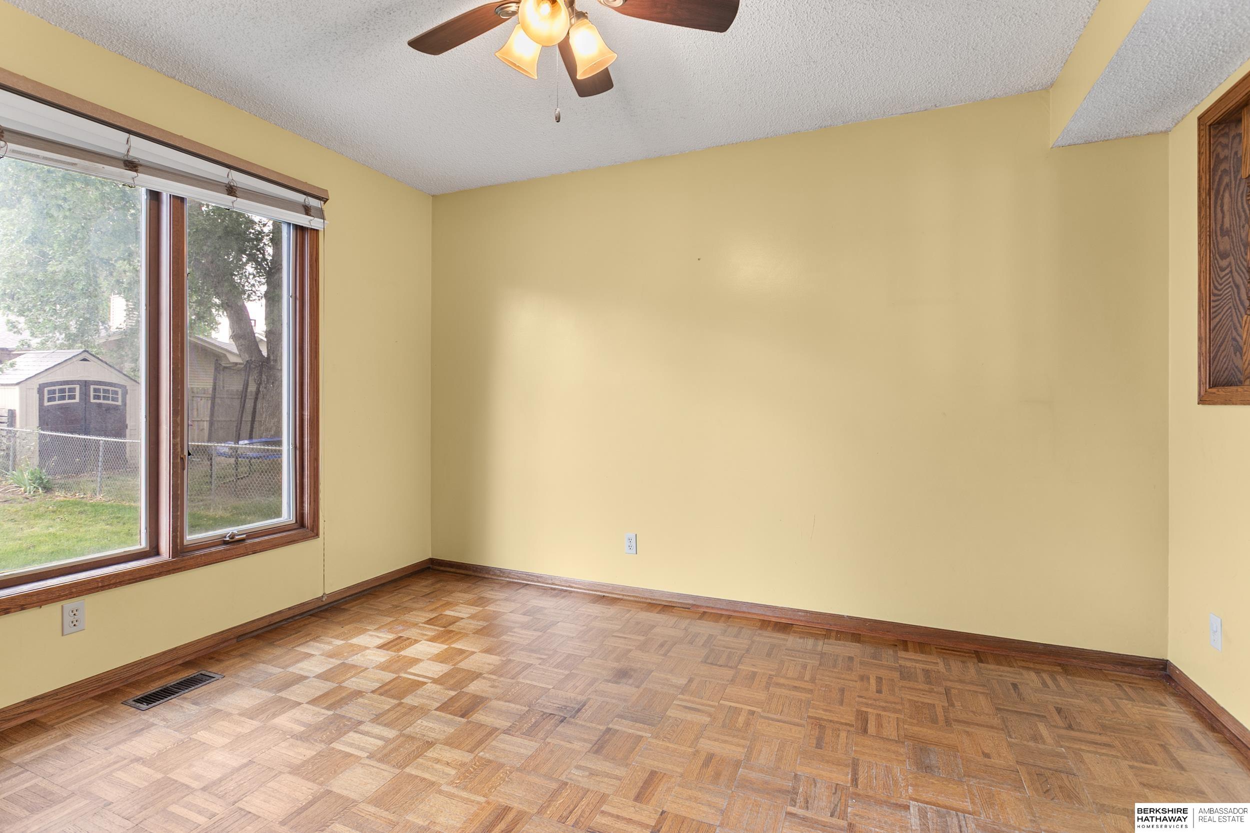 2831 Dorothy Drive, Lincoln, Nebraska image 7