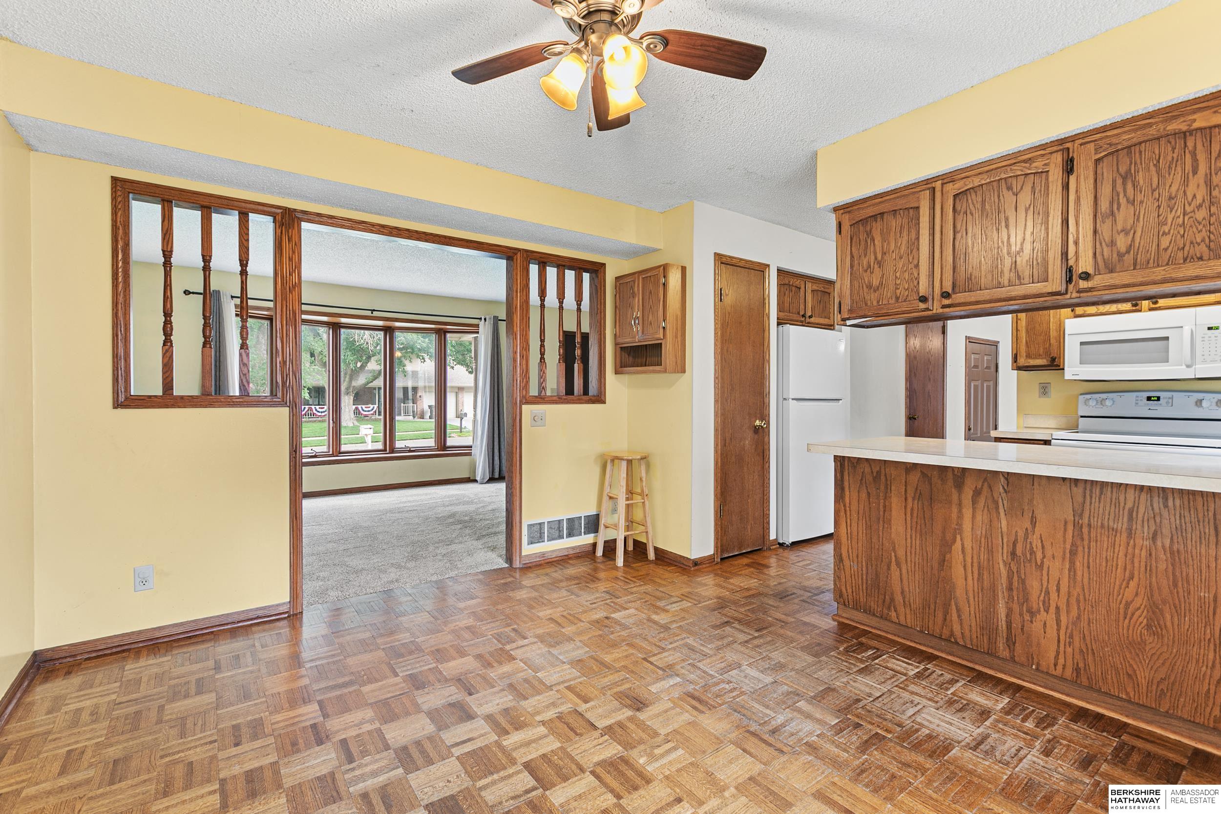 2831 Dorothy Drive, Lincoln, Nebraska image 8