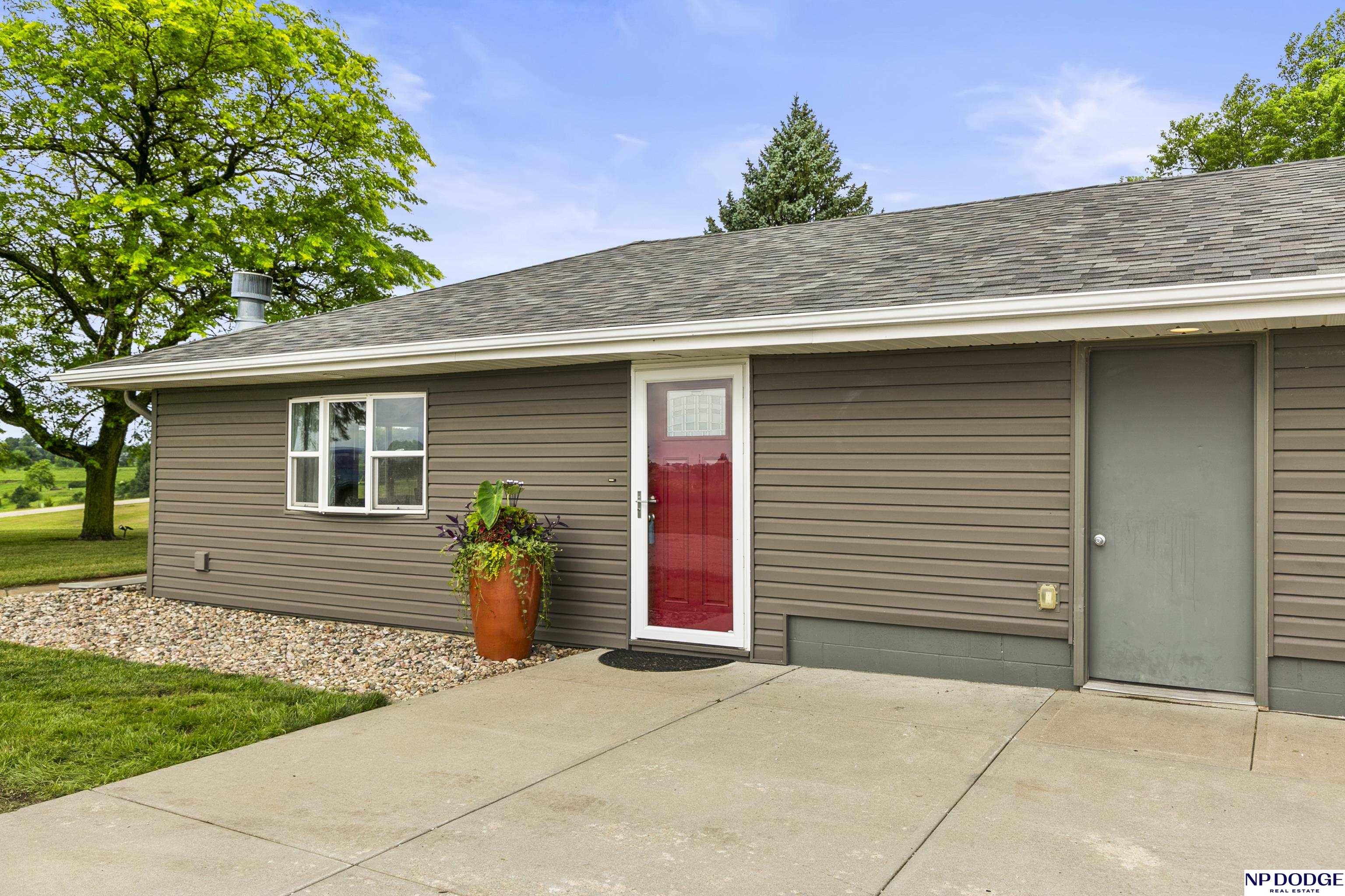 12018 Cr P30, Blair, Nebraska image 2