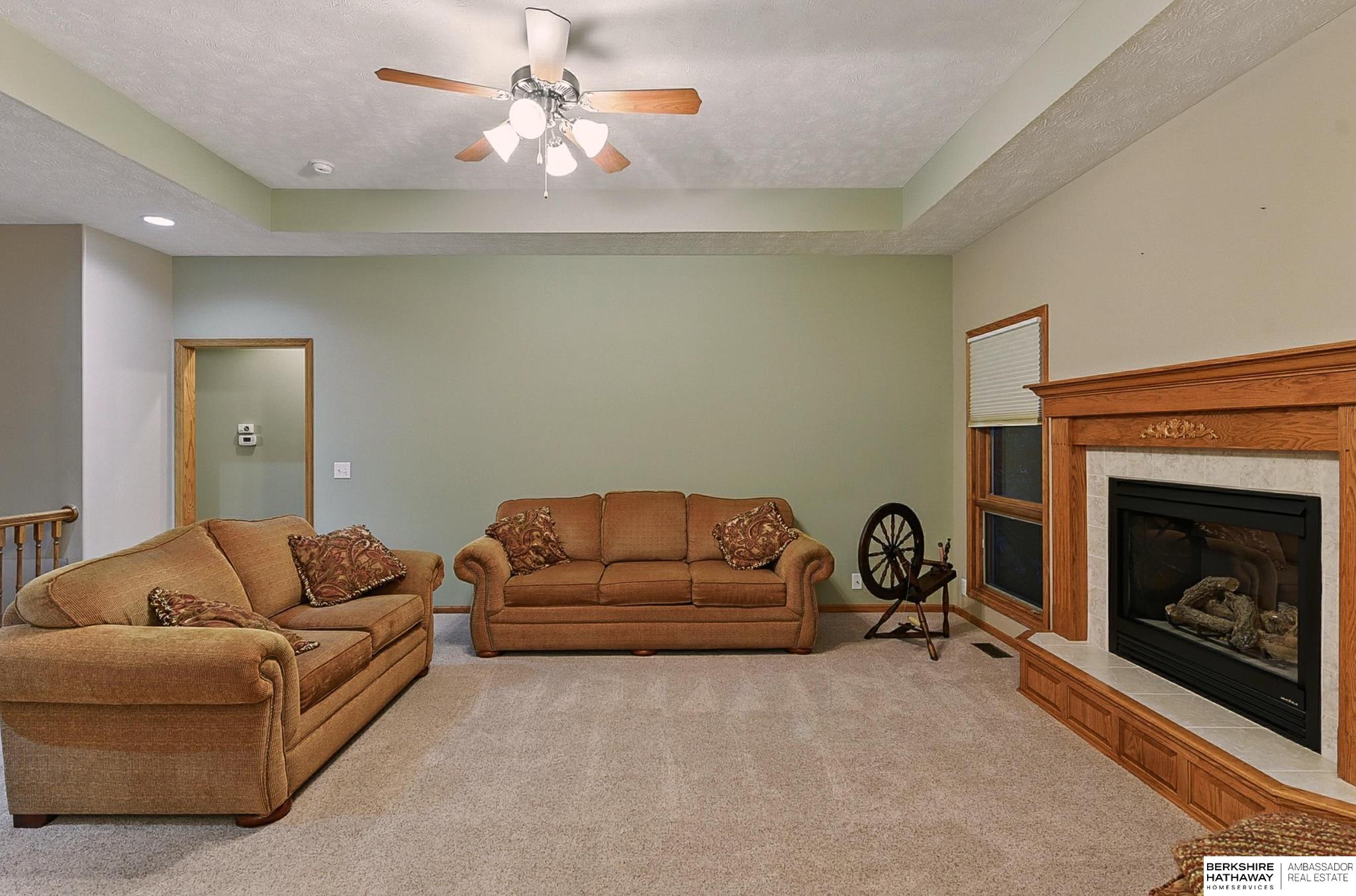 21317 Hampton Drive, Gretna, Nebraska image 11