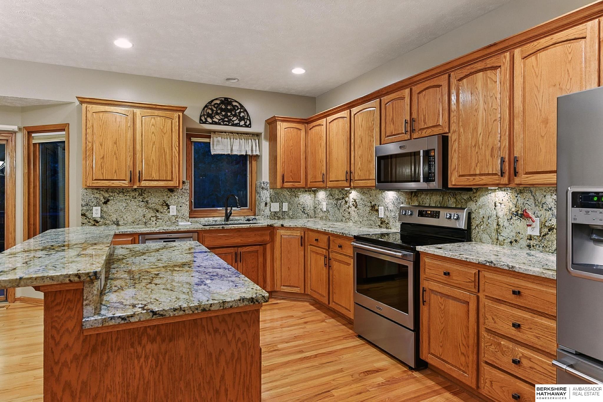 21317 Hampton Drive, Gretna, Nebraska image 15