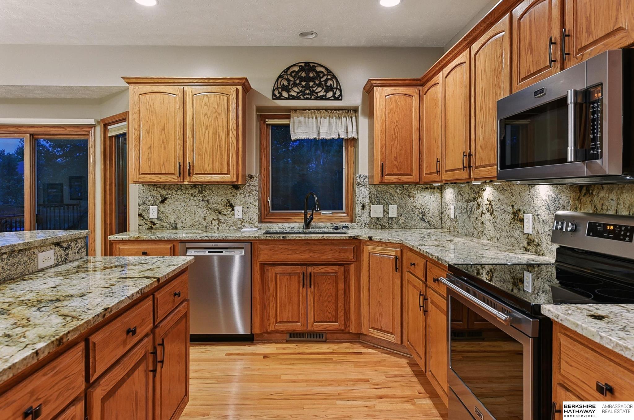 21317 Hampton Drive, Gretna, Nebraska image 17