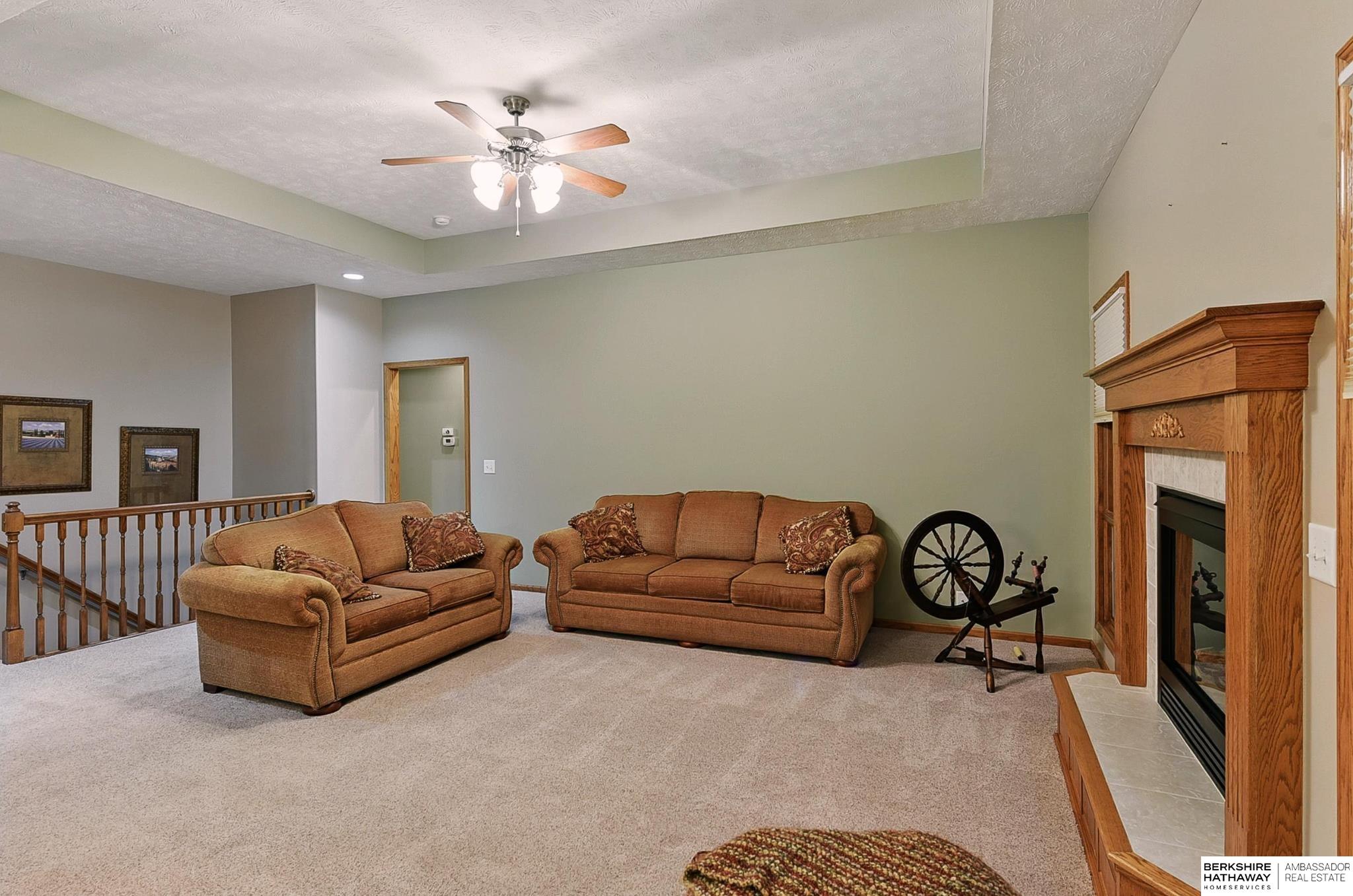 21317 Hampton Drive, Gretna, Nebraska image 10