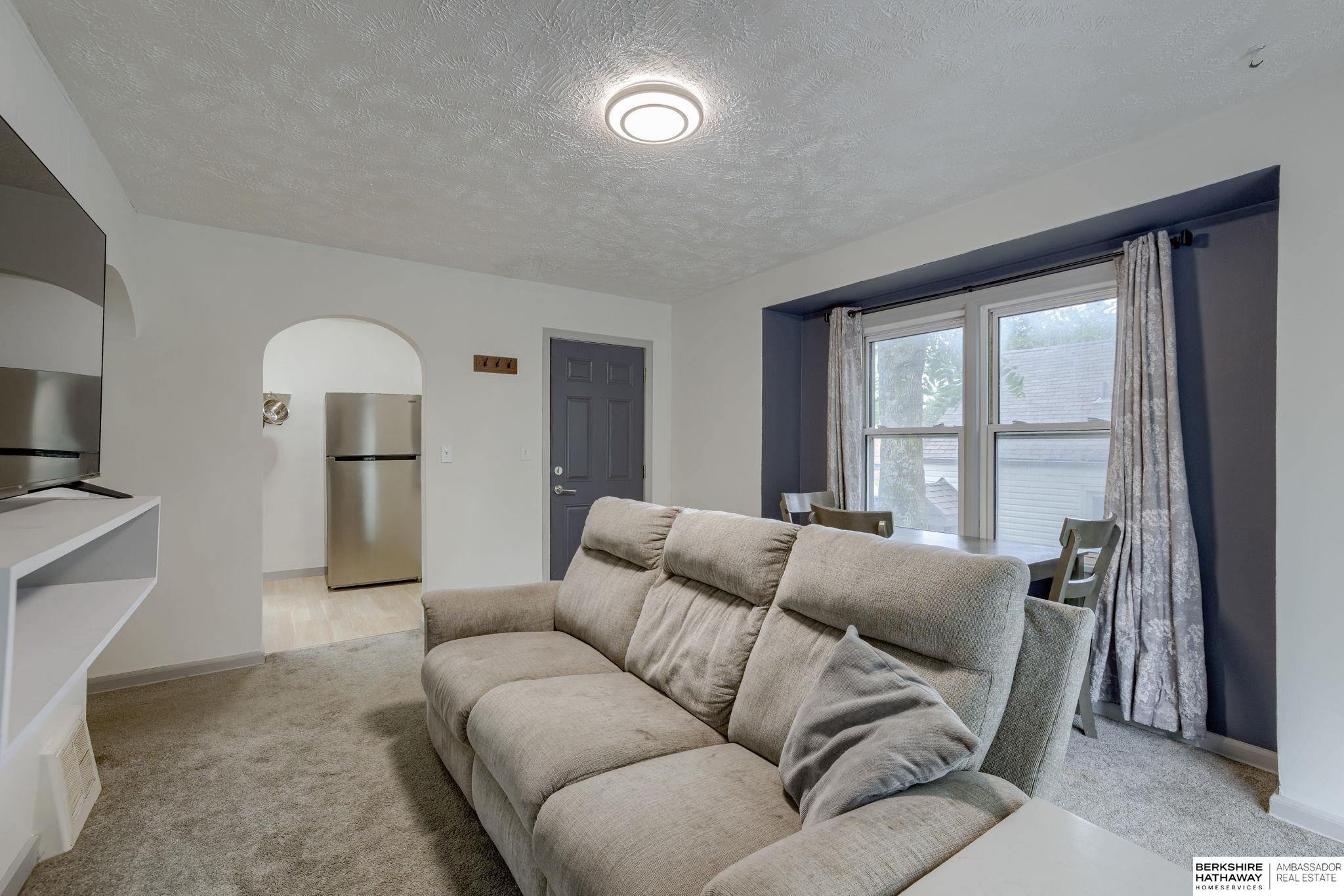 305 W 19th Avenue, Bellevue, Nebraska image 4