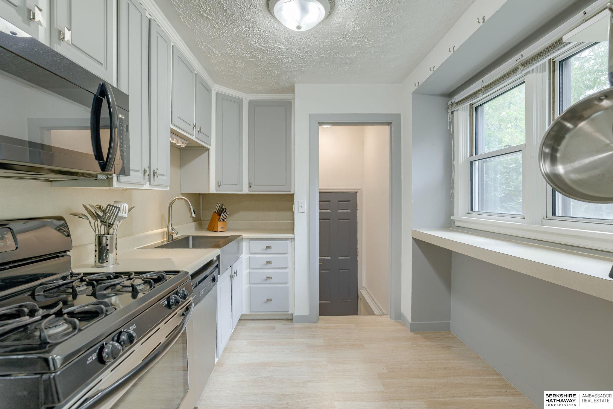 305 W 19th Avenue, Bellevue, Nebraska image 10