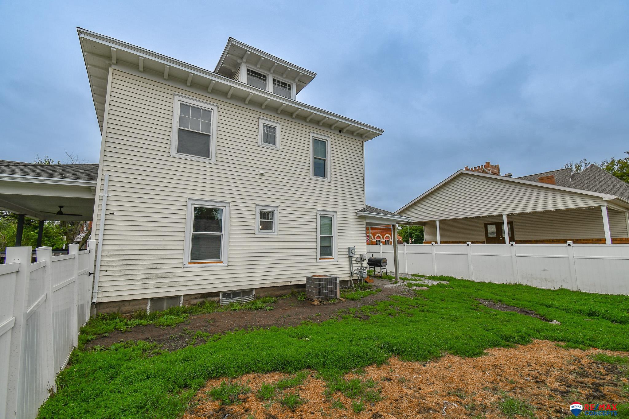 1820 M Street, Auburn, Nebraska image 44